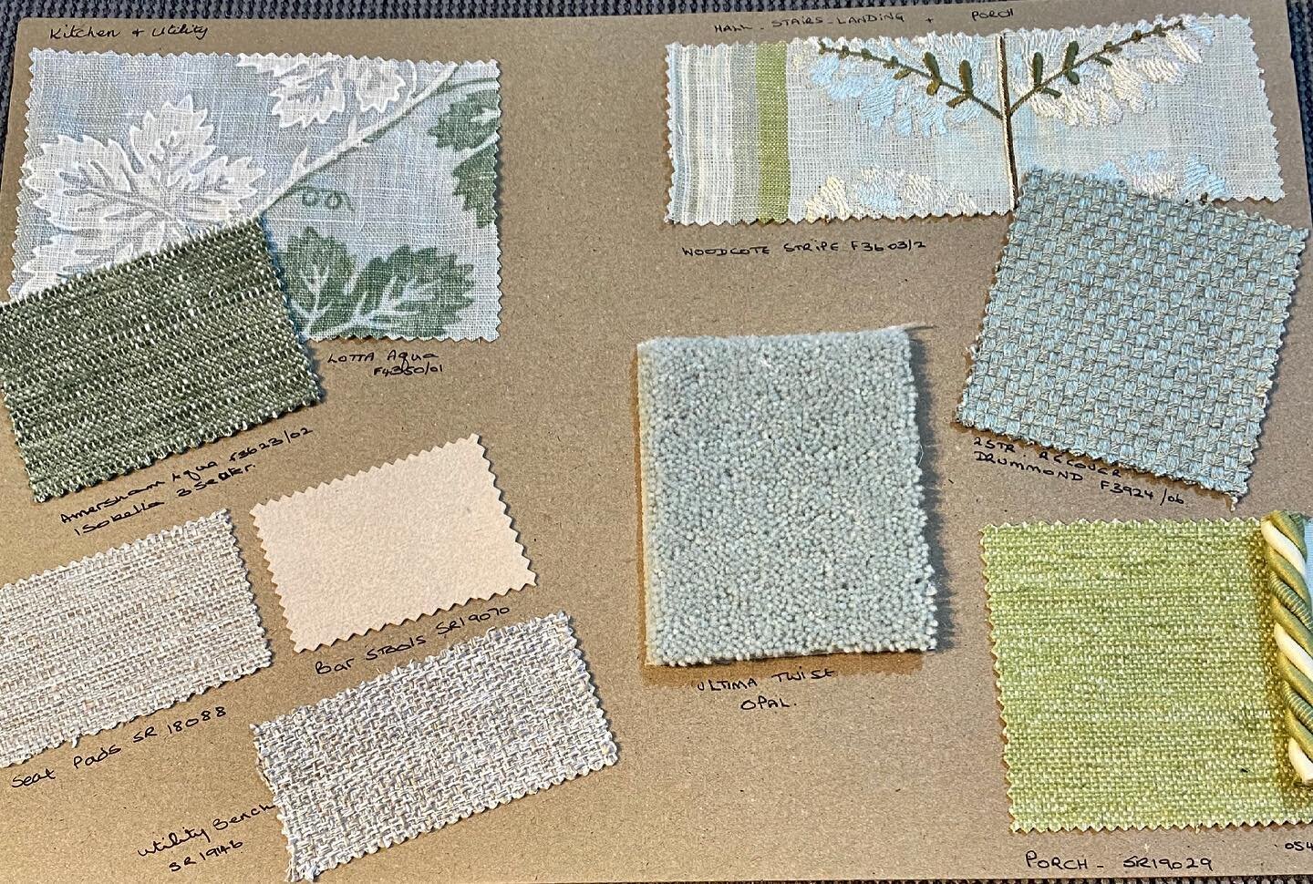 Loving putting together themes for our clients, soft colours, timeless fabrics, gorgeous carpets. Comfortable sofa&rsquo;s and chairs, etc.
@colefaxandfowler @westexflooring #colefaxandfowler #colefaxgroup #interiors #westexcarpets #furnishingfabrics