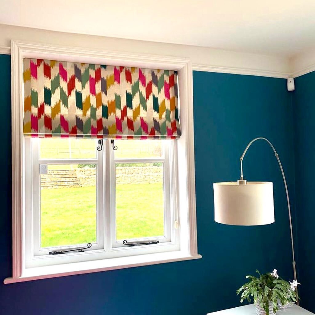 Gorgeous fabric for this cosy den/ tv room.  #jane churchill#roman blind#interiordesign #interiordecorating #windowdressing #windowtreatments