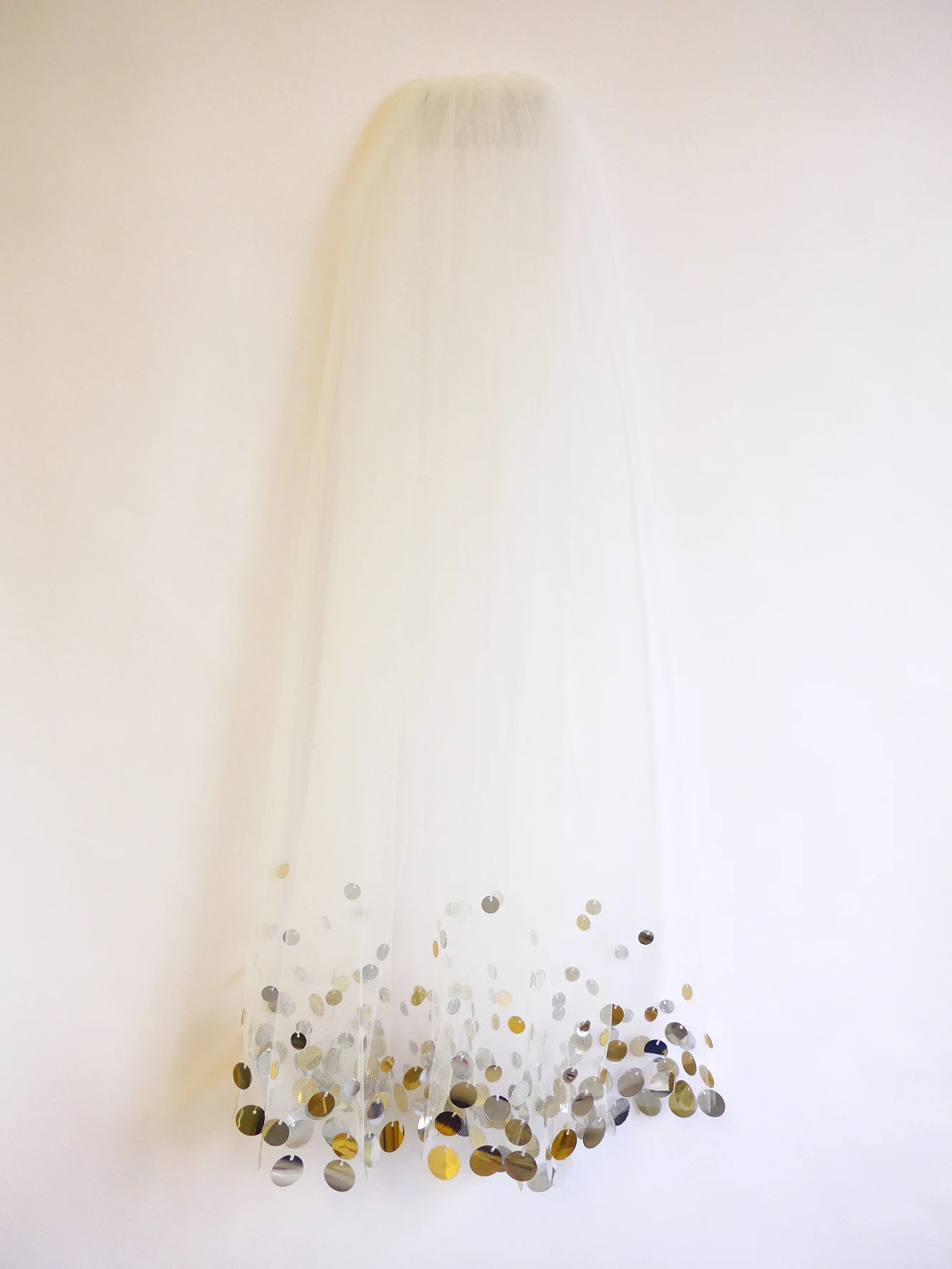 bridal aurora veil1.jpg