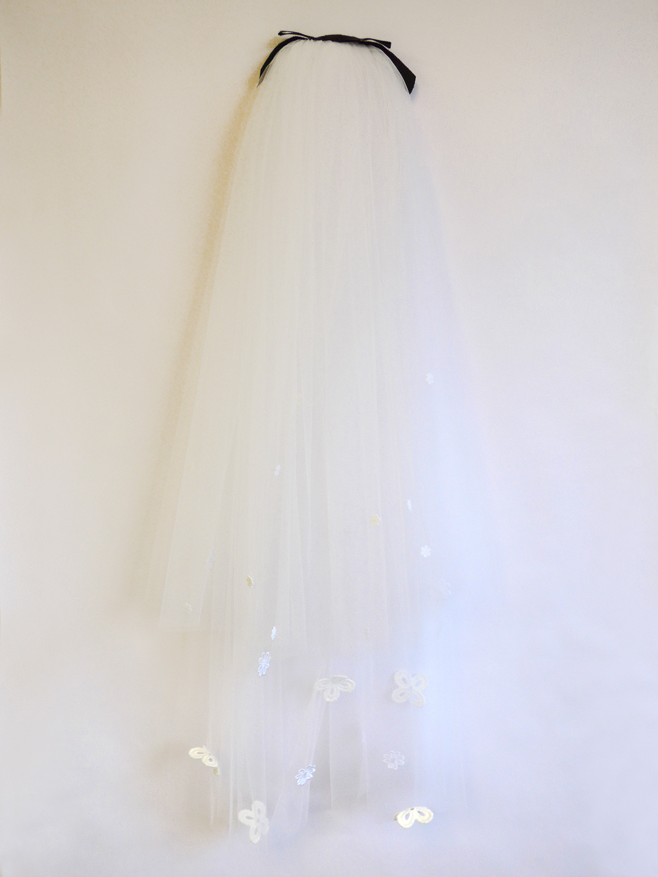 bridal pricilla veil.jpg