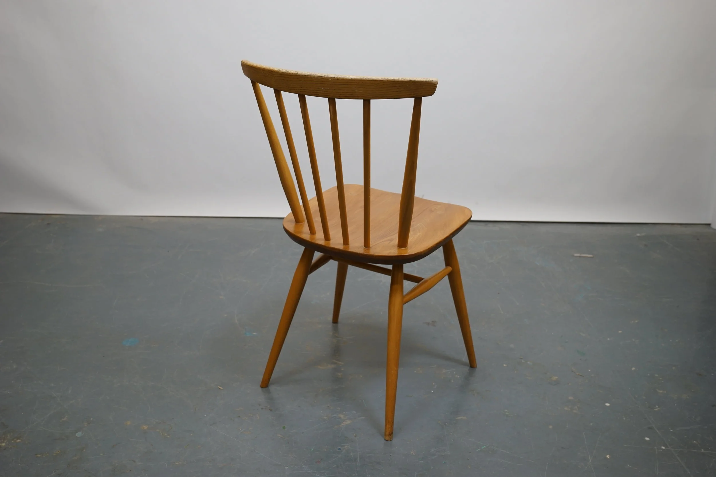 OOW -OLD OLD WOODS -MID CENTURY FURNITURE -ONLINE -Mid Century Ecrol Stick Back Dining chairs