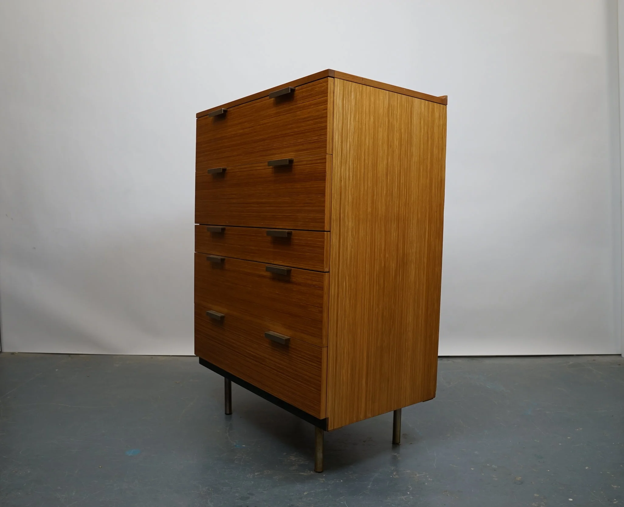 OOW OLD OLD WOODS John and sylvia reid for stag drawer