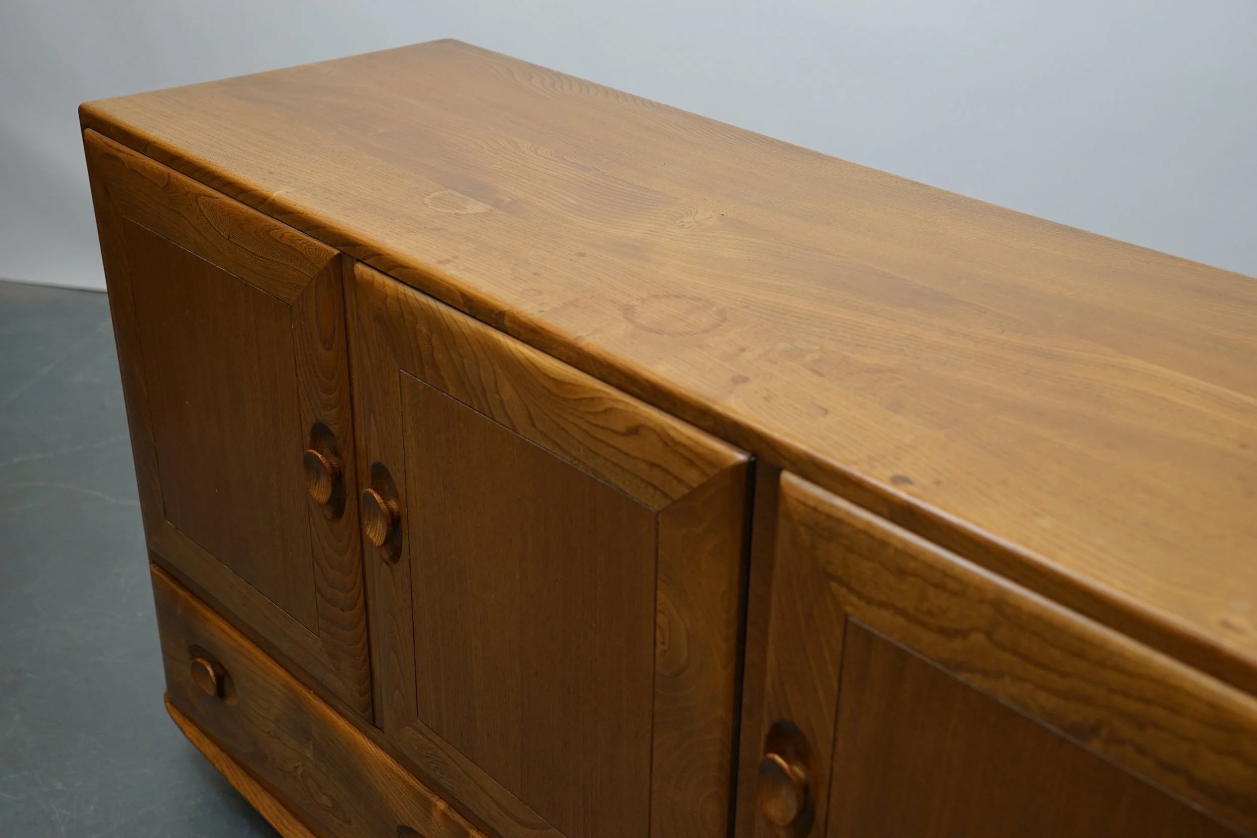 oow -old old woods -ercol sideboard