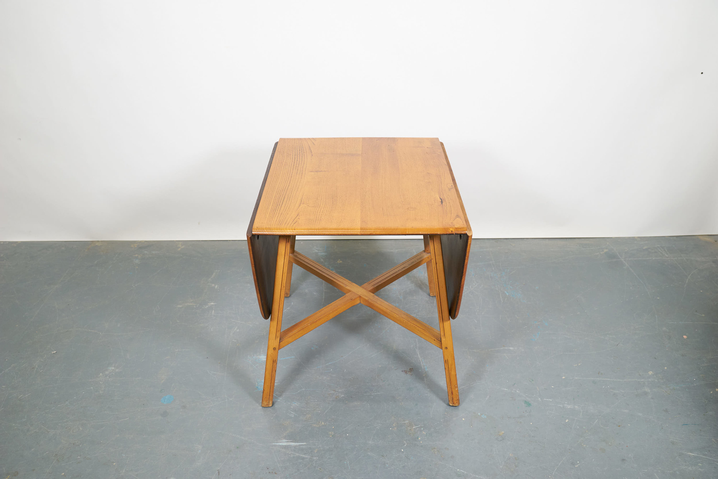 ercol dining table, oow furniture