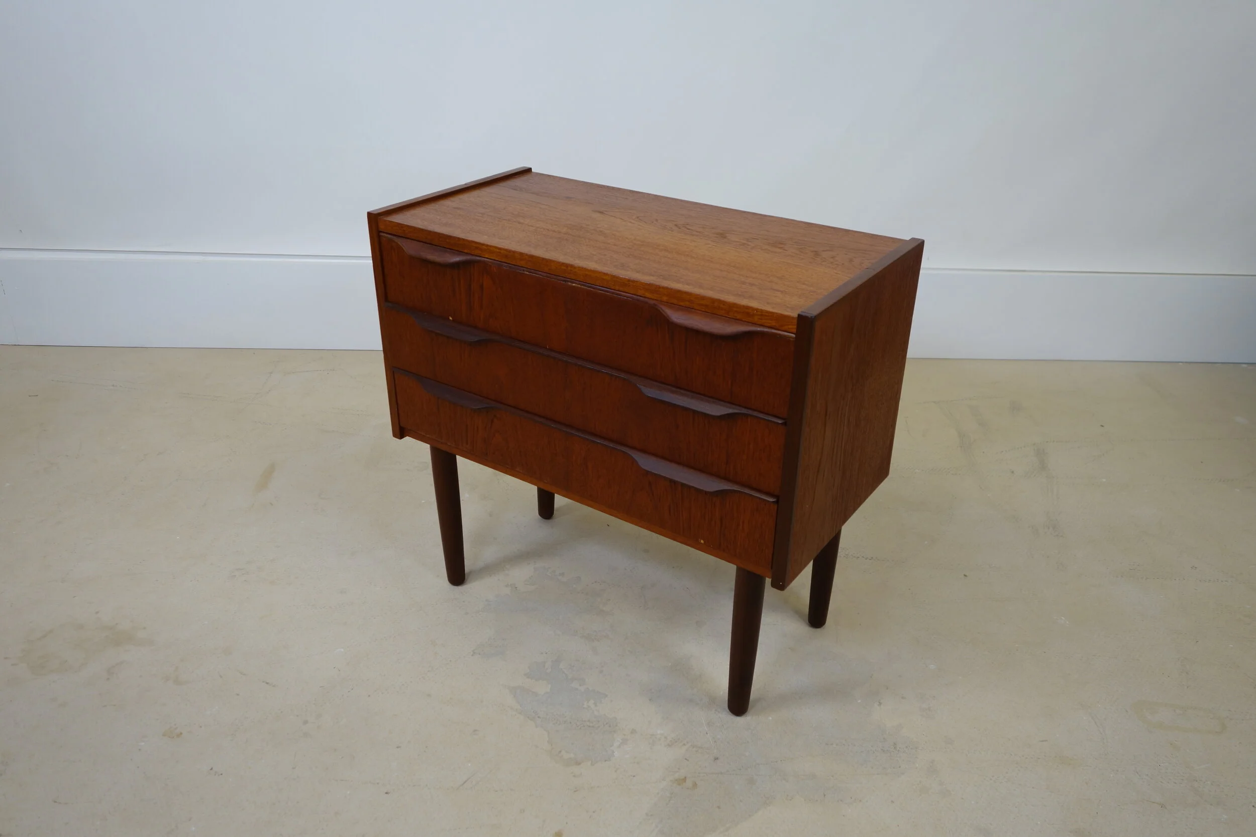 danish chest of drawers