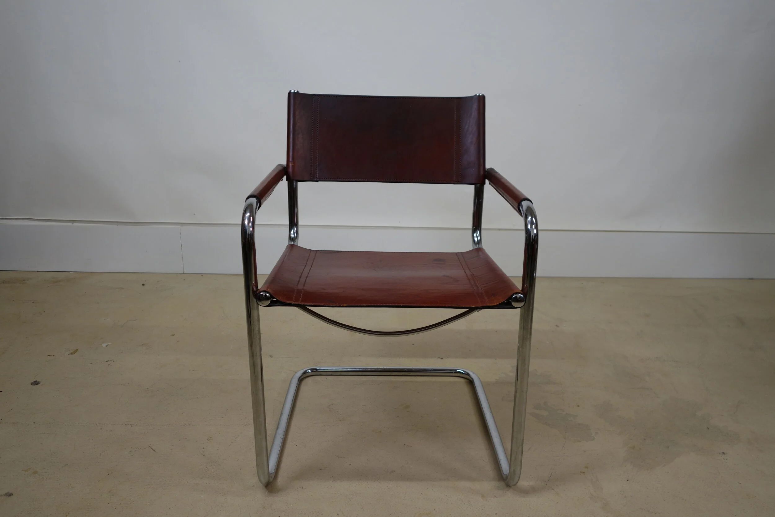 MG5 Cantilever chairs by Mart Stam