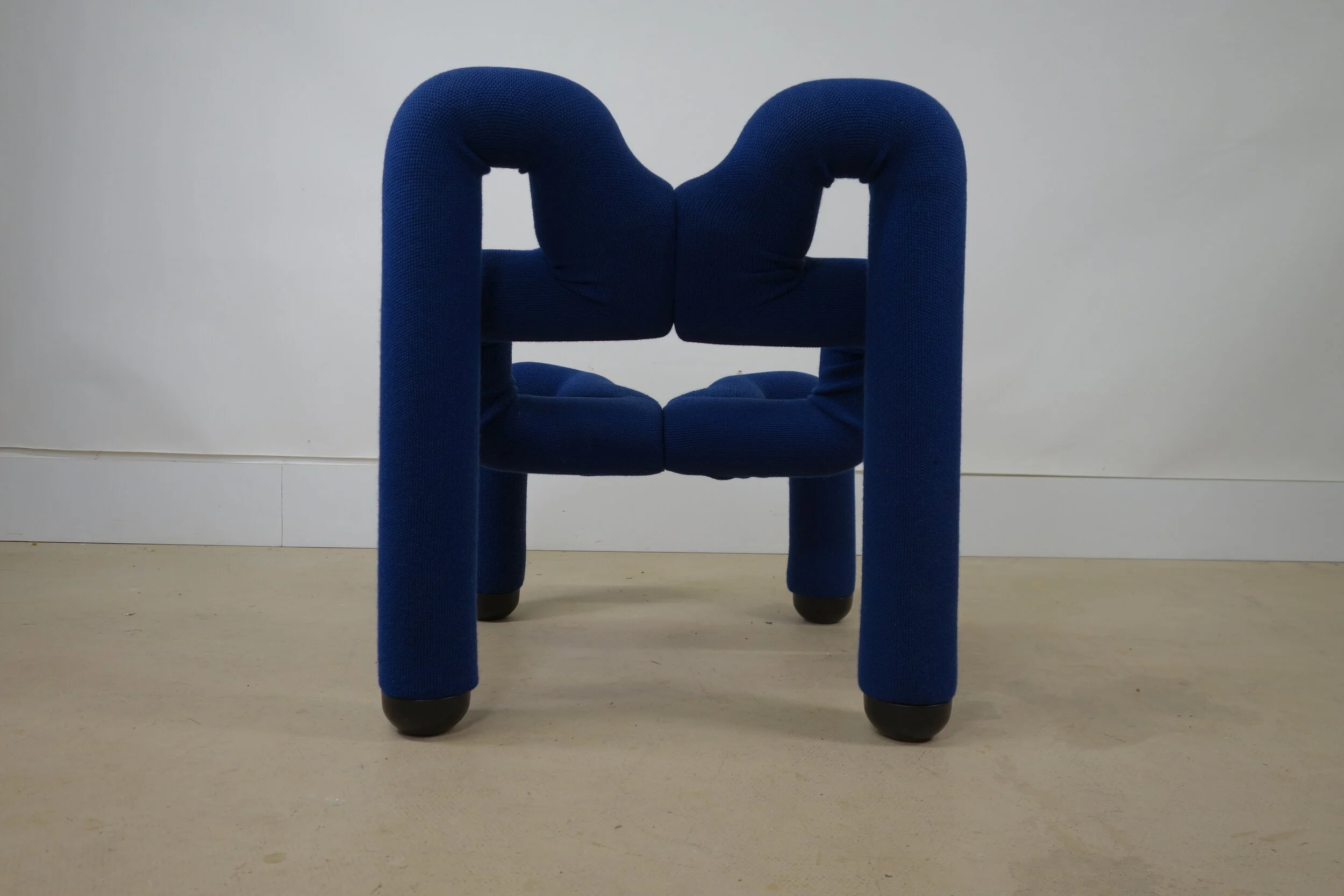 Ekstrem chairs by Terje Ekstrom. Extreme chair.