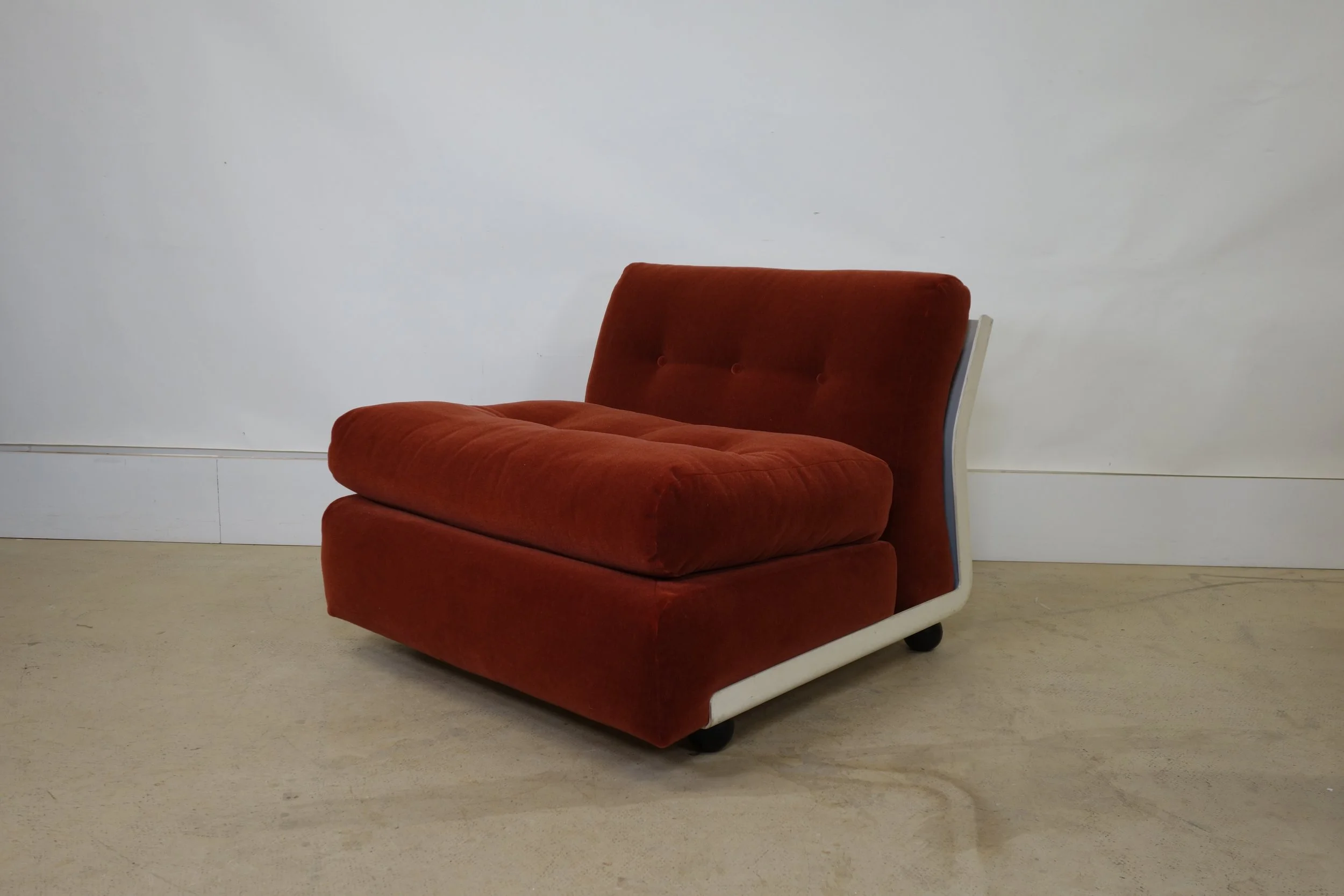 OOW Amanta Armchair By Mario Bellini For C &amp; B Italia