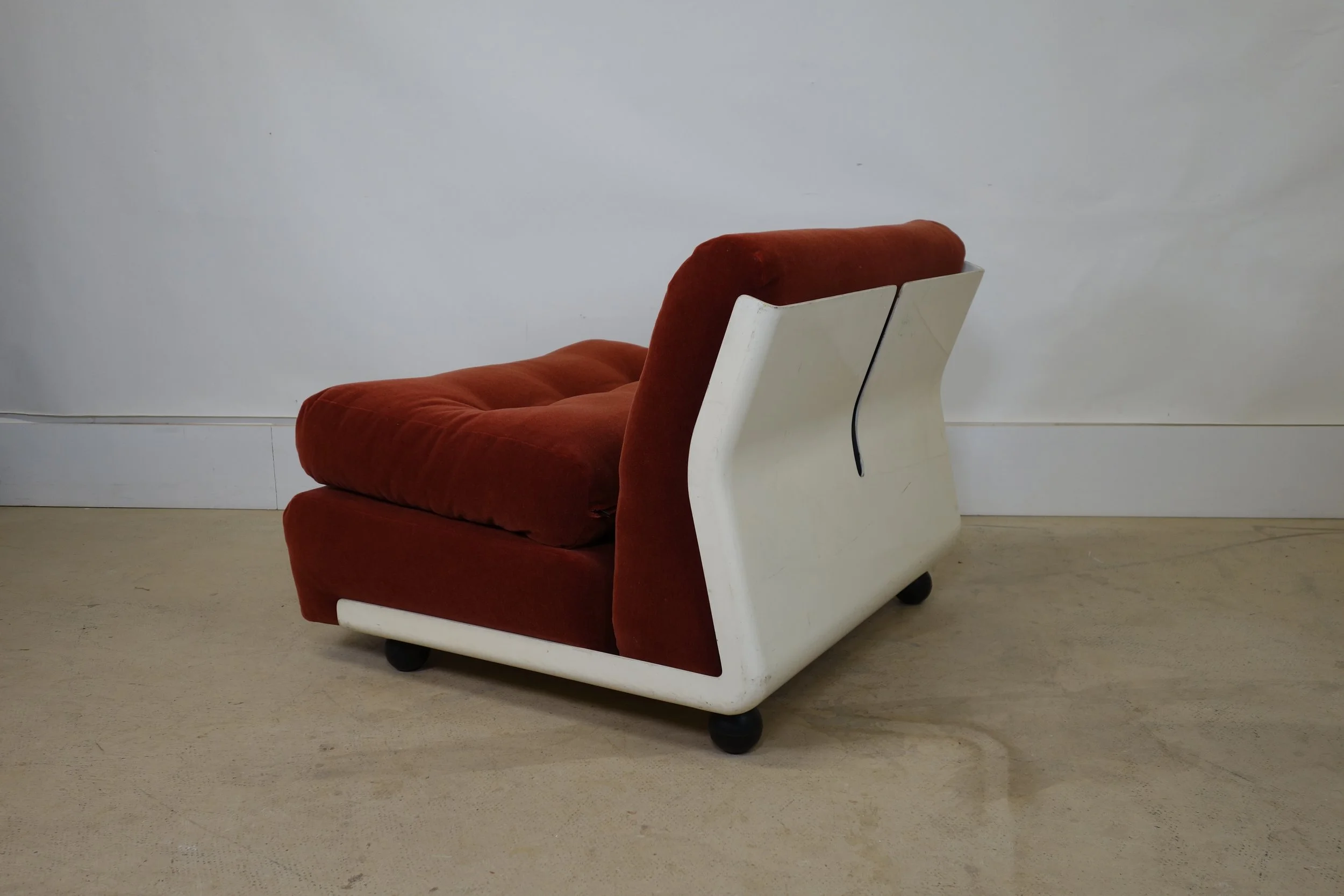 OOW Amanta Armchair By Mario Bellini For C &amp; B Italia