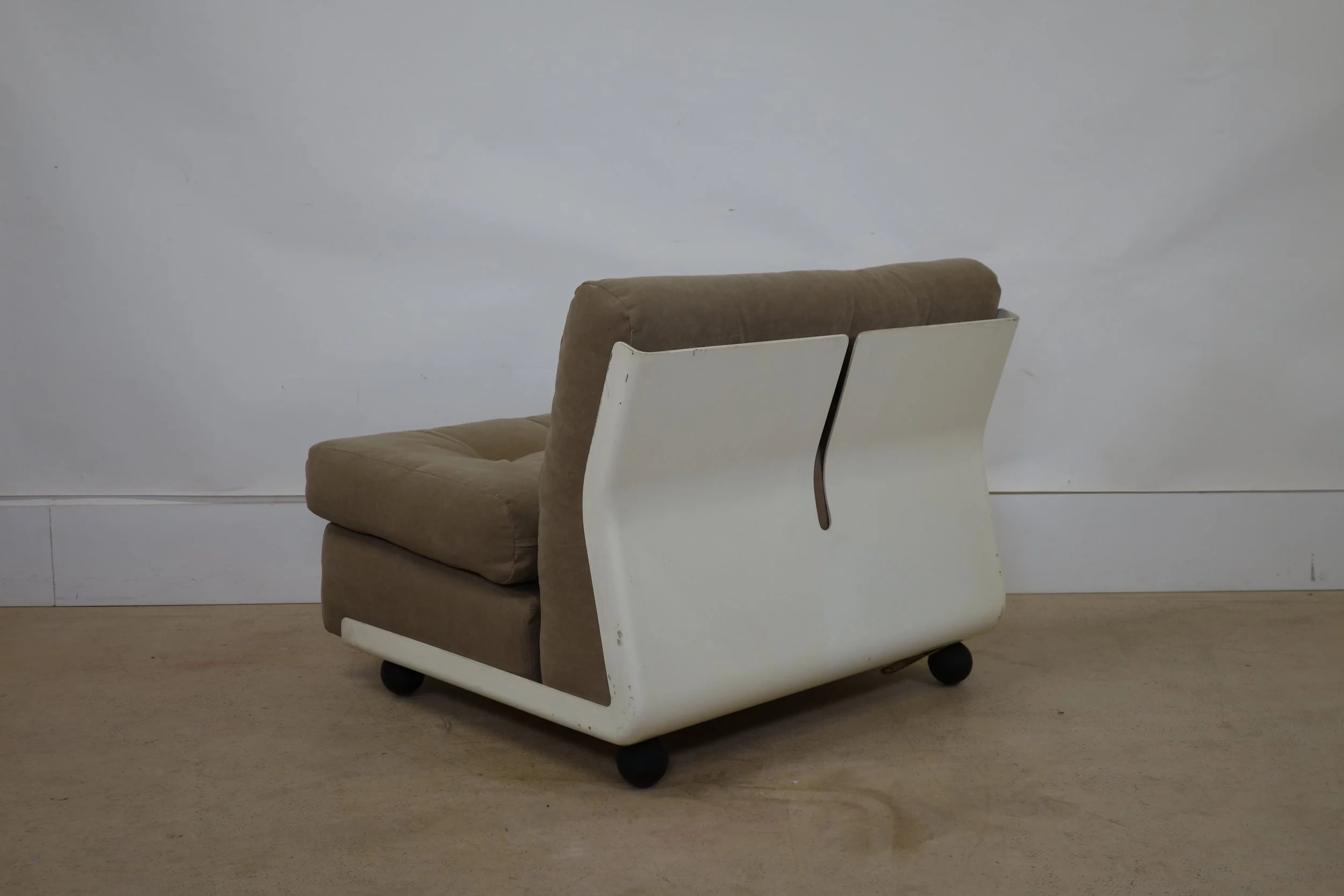 Amanta System Lounge Chair By Mario Bellini