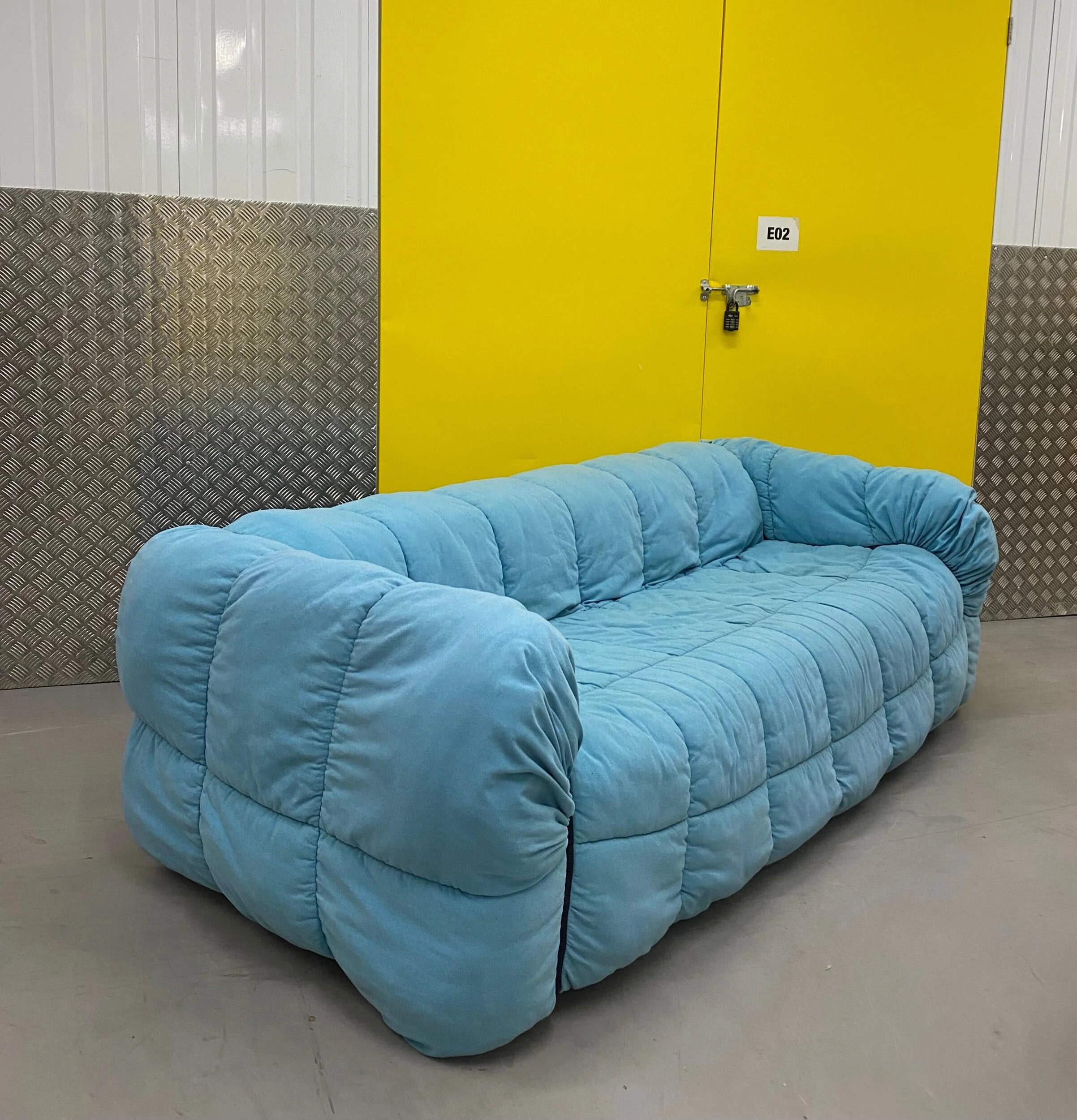 6569617C-A764-479B-9014-1CCAB40E9948