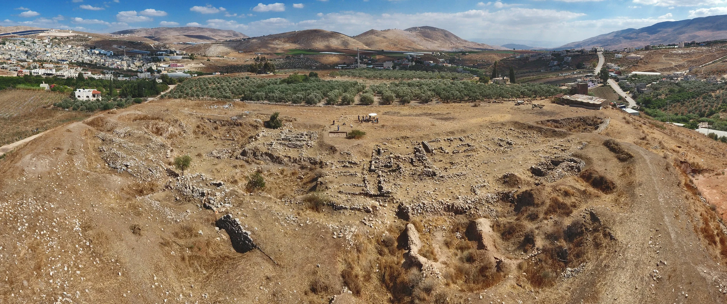 1-panoramica-tell.jpg