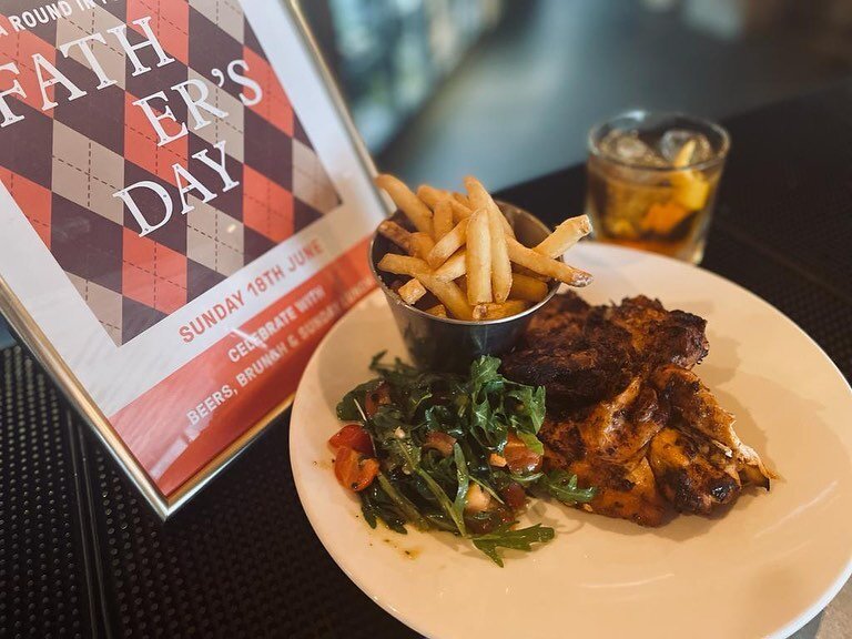 Father&rsquo;s Day cocktails!

🧡Pollo Picante goes perfectly with the GOOD Father 🍹
🧡Grab our Bacon &amp; Cheese burger with our Father&rsquo;s Day Martini 🍸 
🧡Wings with a MANhattan🍸
🧡Milanese Burger with the delicious Papa Bear 🍹

Book now!
