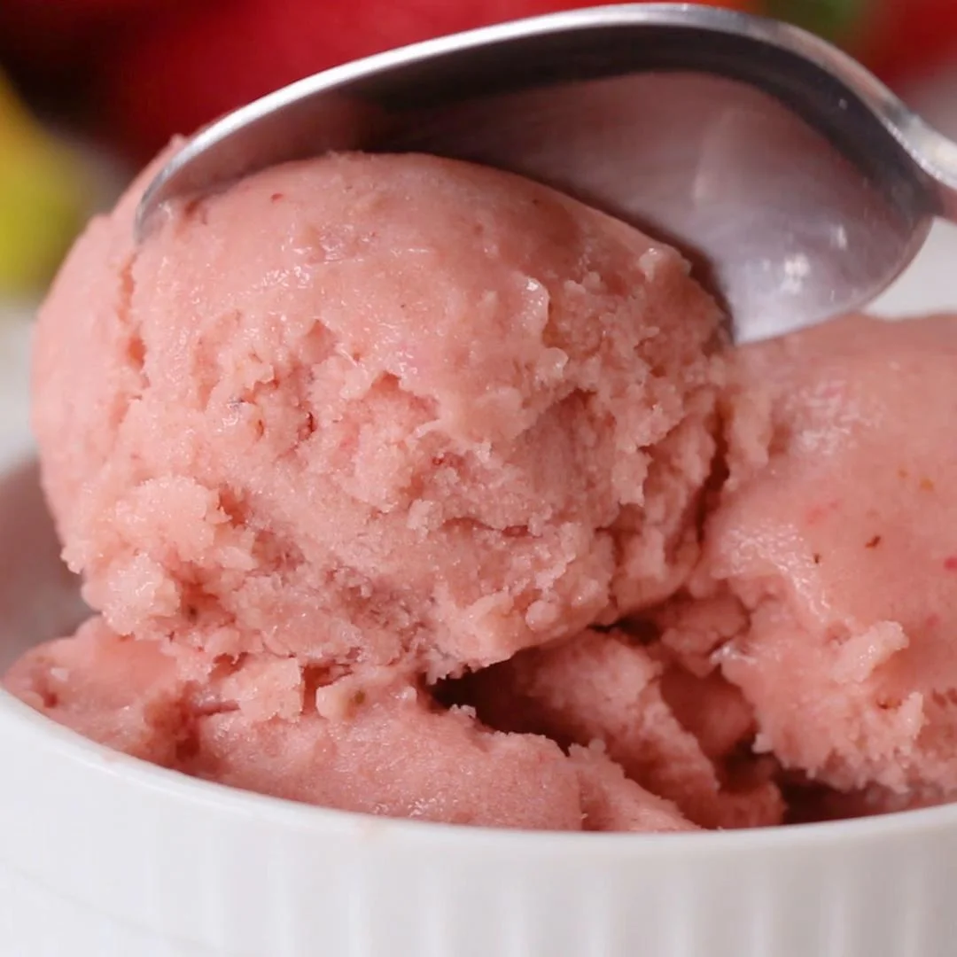 Strawberry & Banana Vegan Icecream