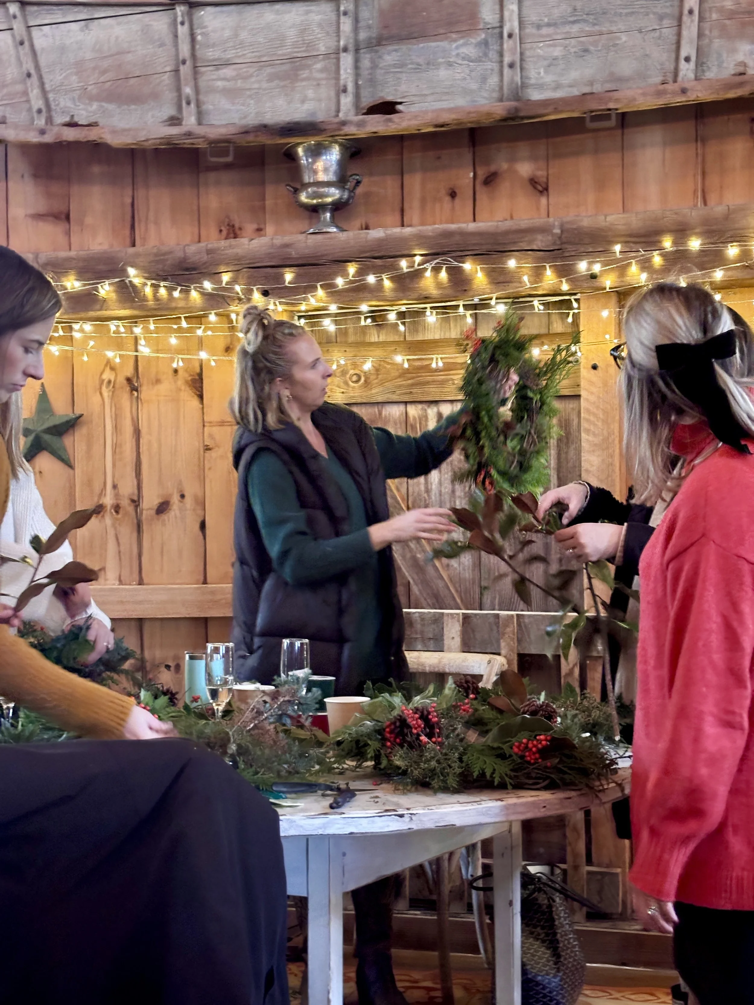 HolidayWreath_7.jpg