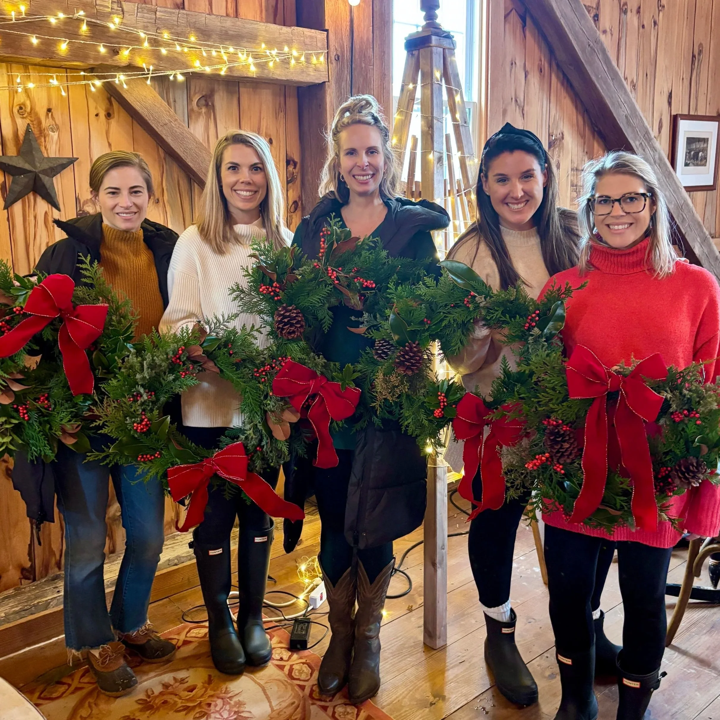 HolidayWreath_6.jpg