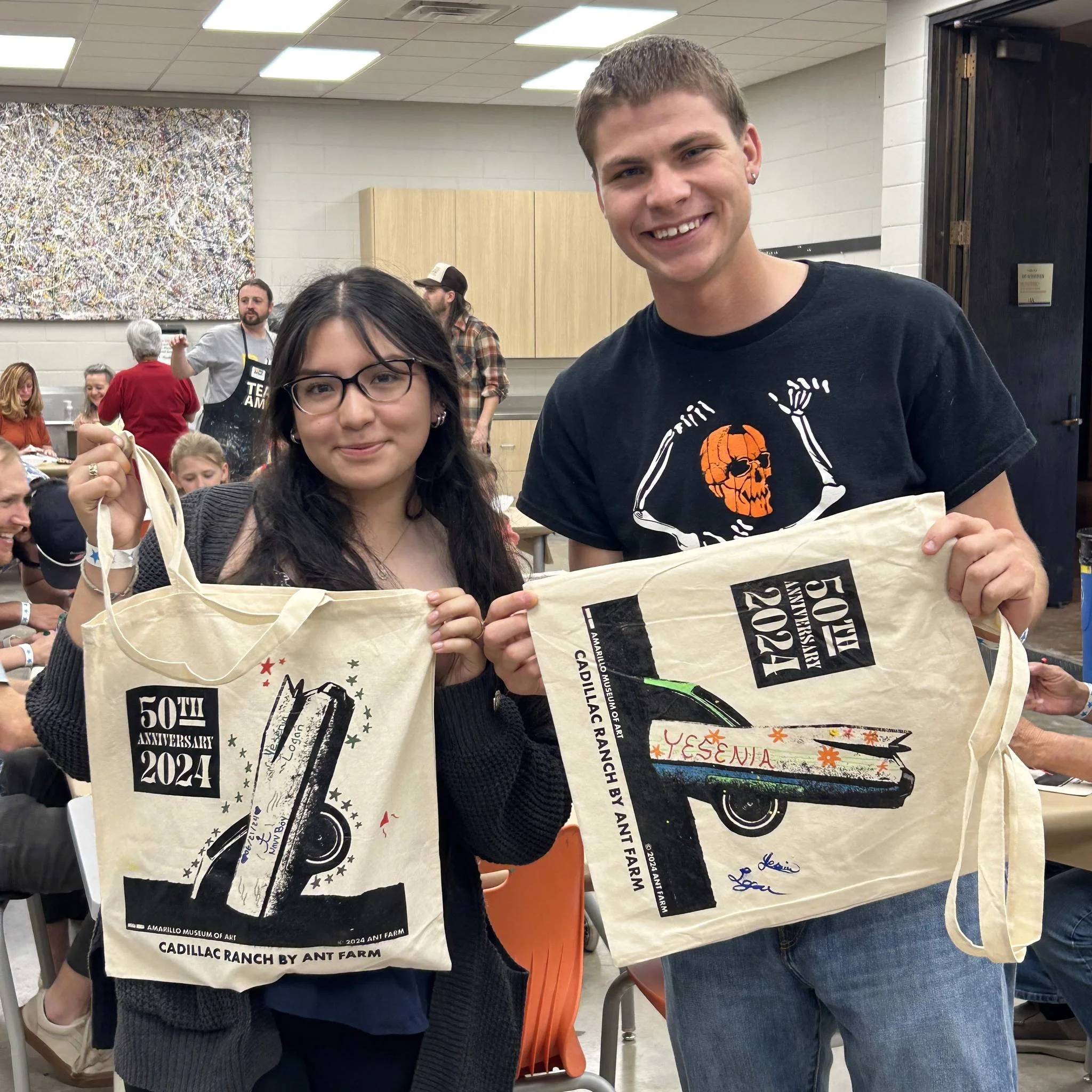 ART + MUSIC + FOOD + DRINK ! Some fun moments captured from #artafterdark 2024 🎨❤