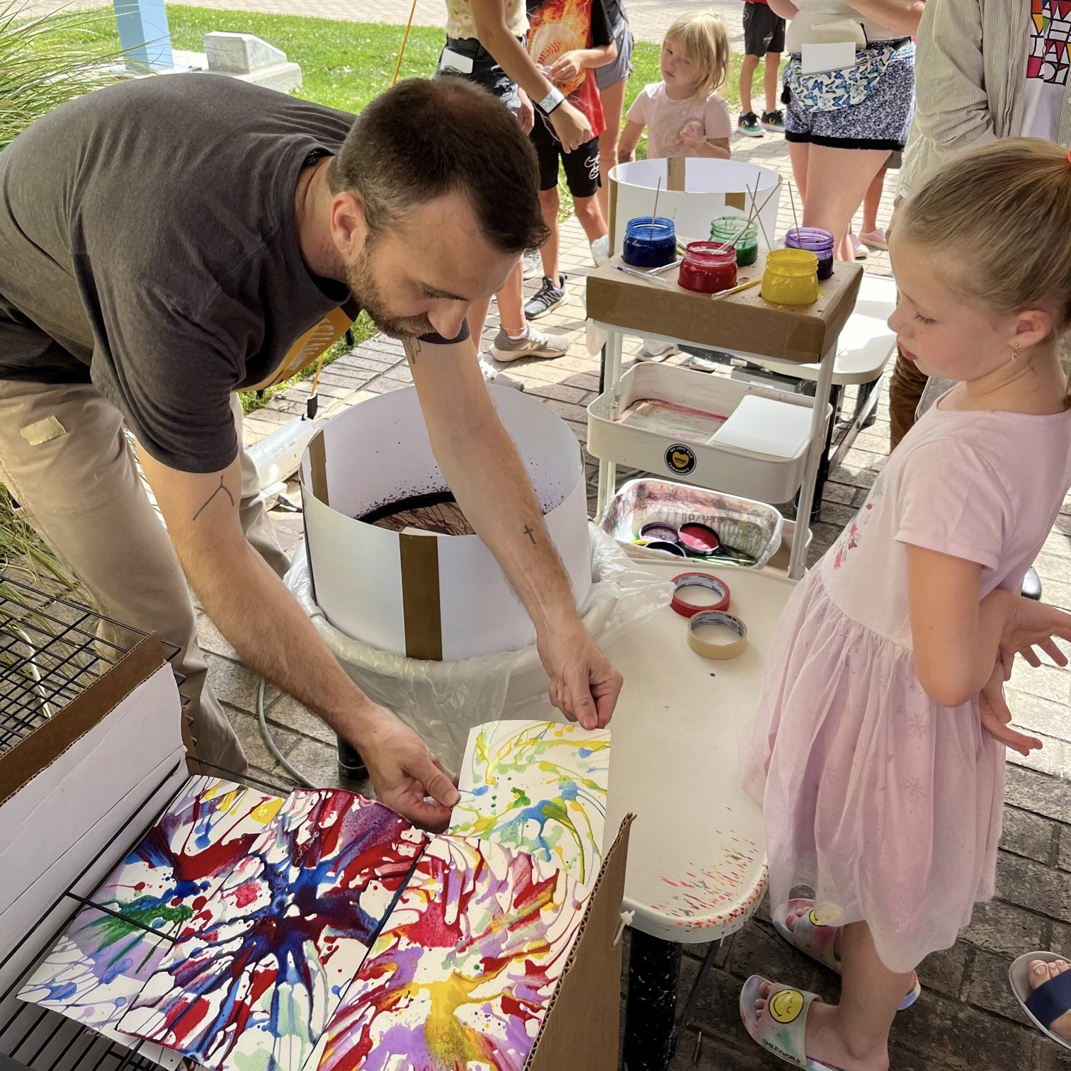 2-Spin Art at Family Day.jpg