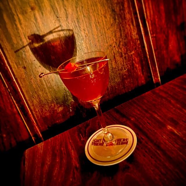 You deserve a drink!
The Fox Club |Rye, American Single Malt, Persimmon, Cherry| #staydownherewhereyoubelong