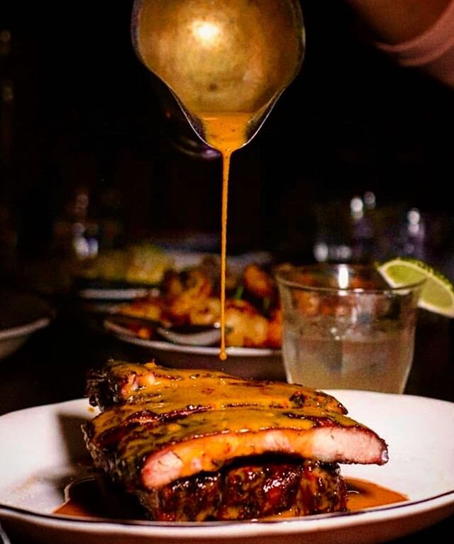 Staying in for the night/foreseeable future?? Get your Holy Ground fix on @grubhub and @ubereats 👍👍 Stay safe out there folks, see you soon! 📸 x @gothamfoodiee
&bull;
&bull;
&bull;
&bull;

#eeeeeats #bbq #bbqporn #barbecue #meatporn #foodgasm #foo