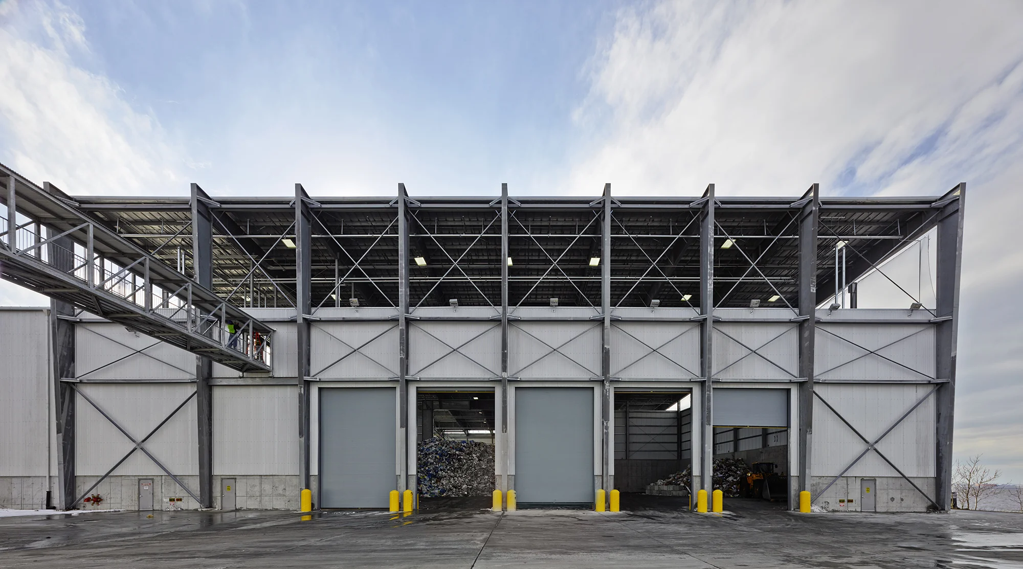 Sunset Park Material Recovery Facility, Brooklyn, NY, Selldorf Architects. Photo: Jason Schmidt, courtesy of Selldorf Architects.