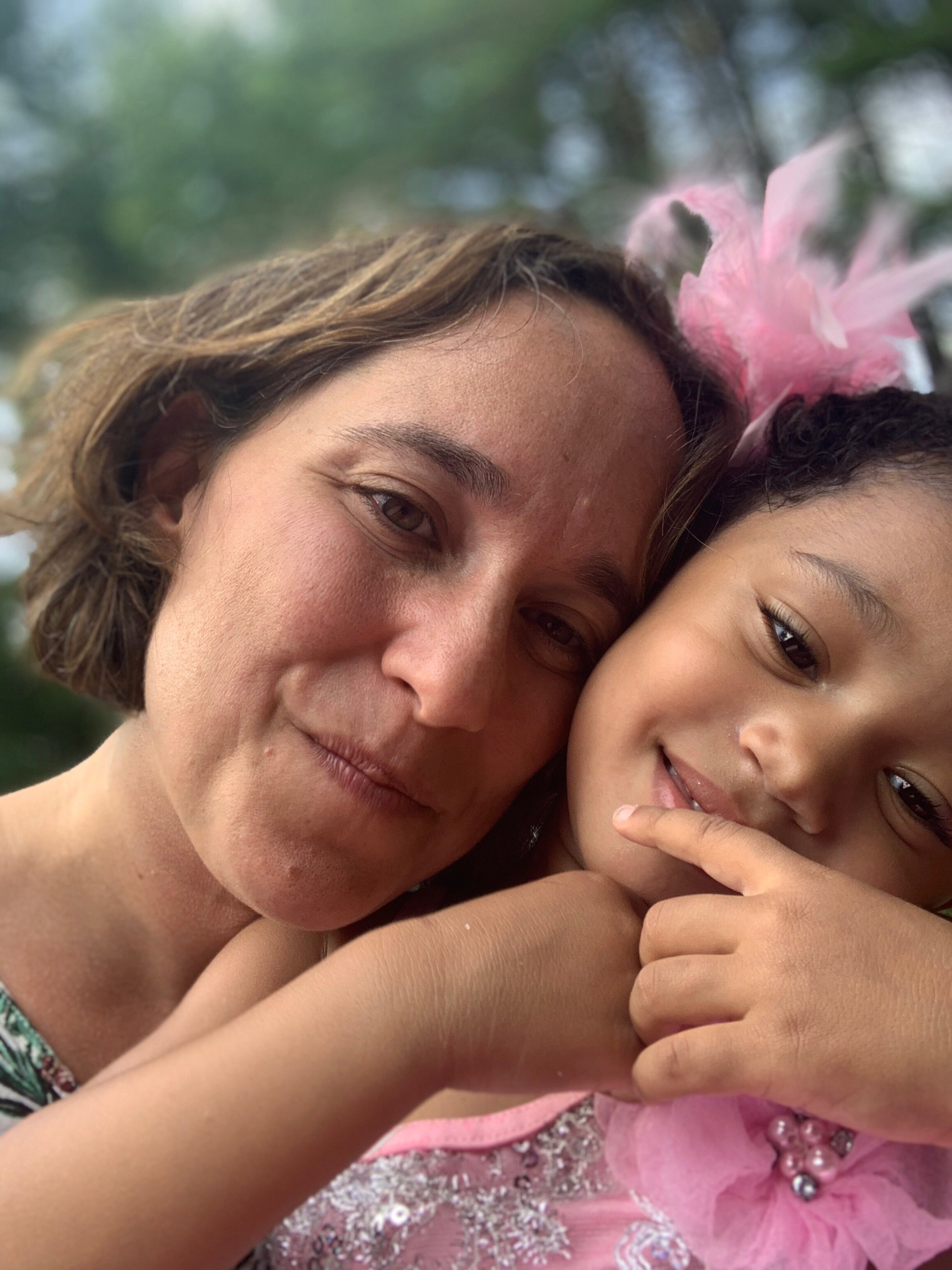 Cali and her daughter Camilla.