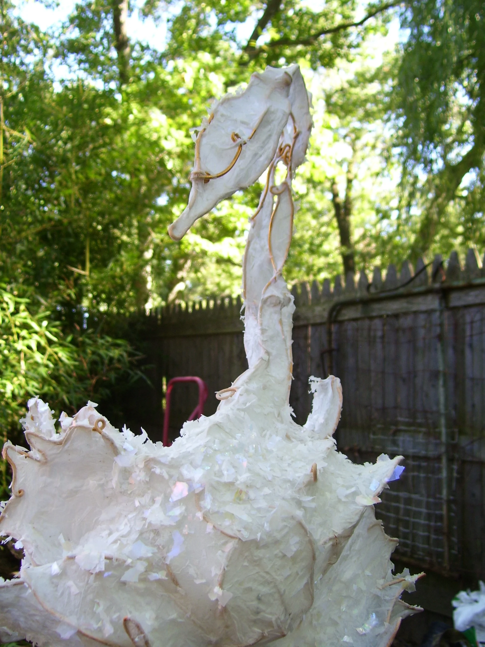  Commission / Swan lamp 