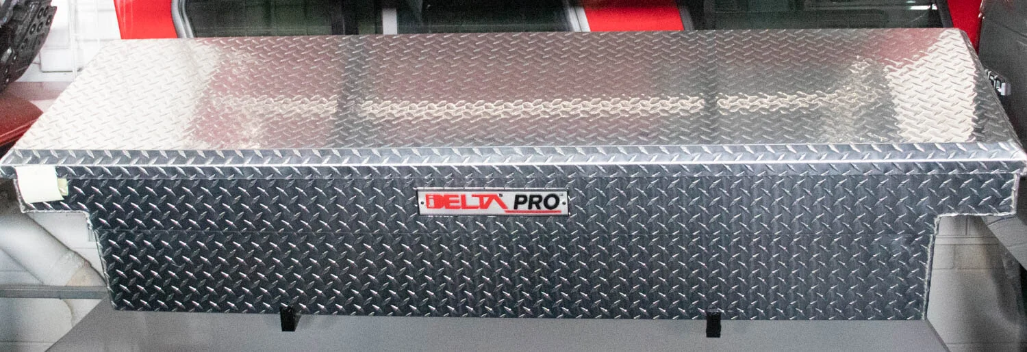 AL Delta Pro Crossover 71' Truck Storage