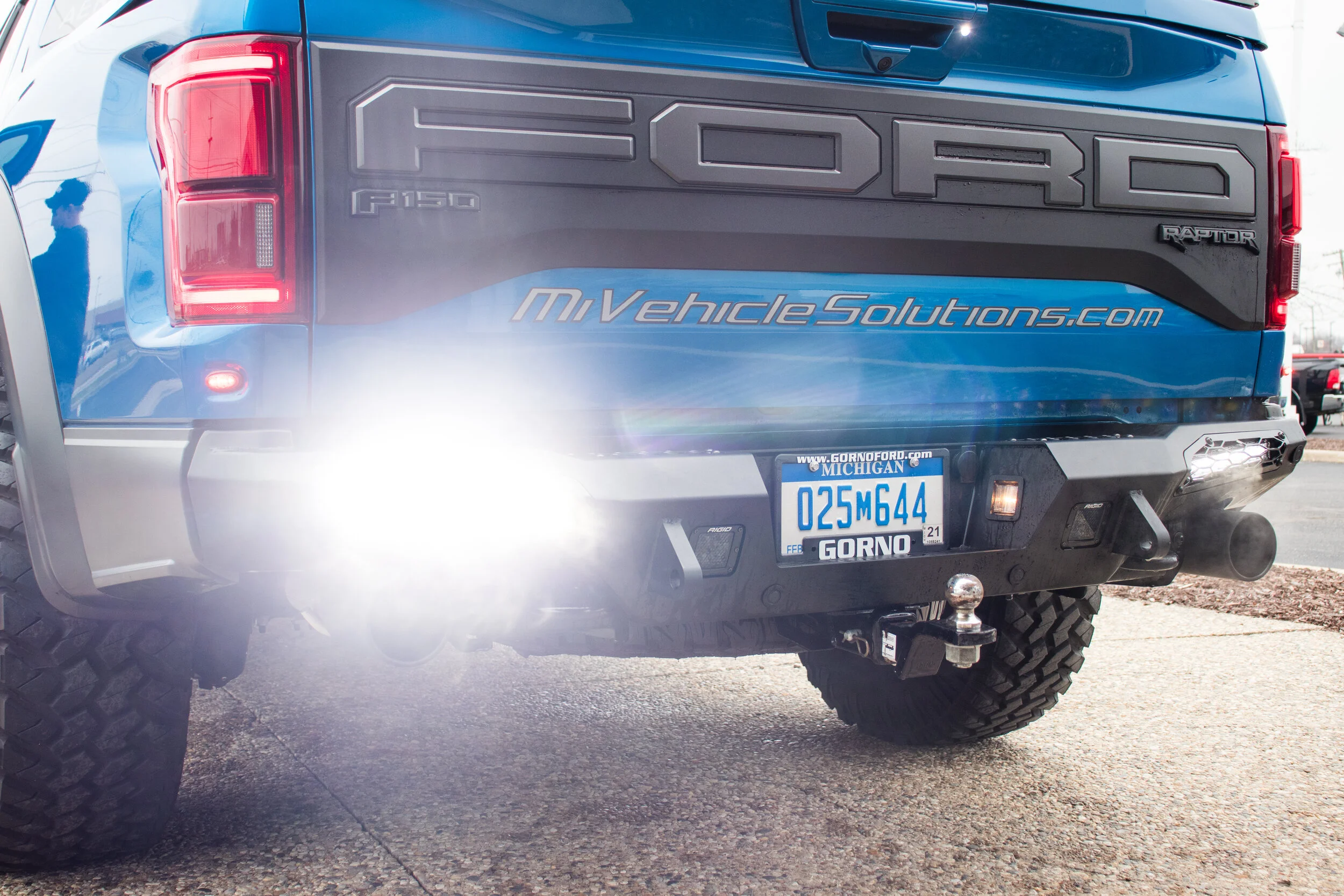 Ford Raptor -2.jpg