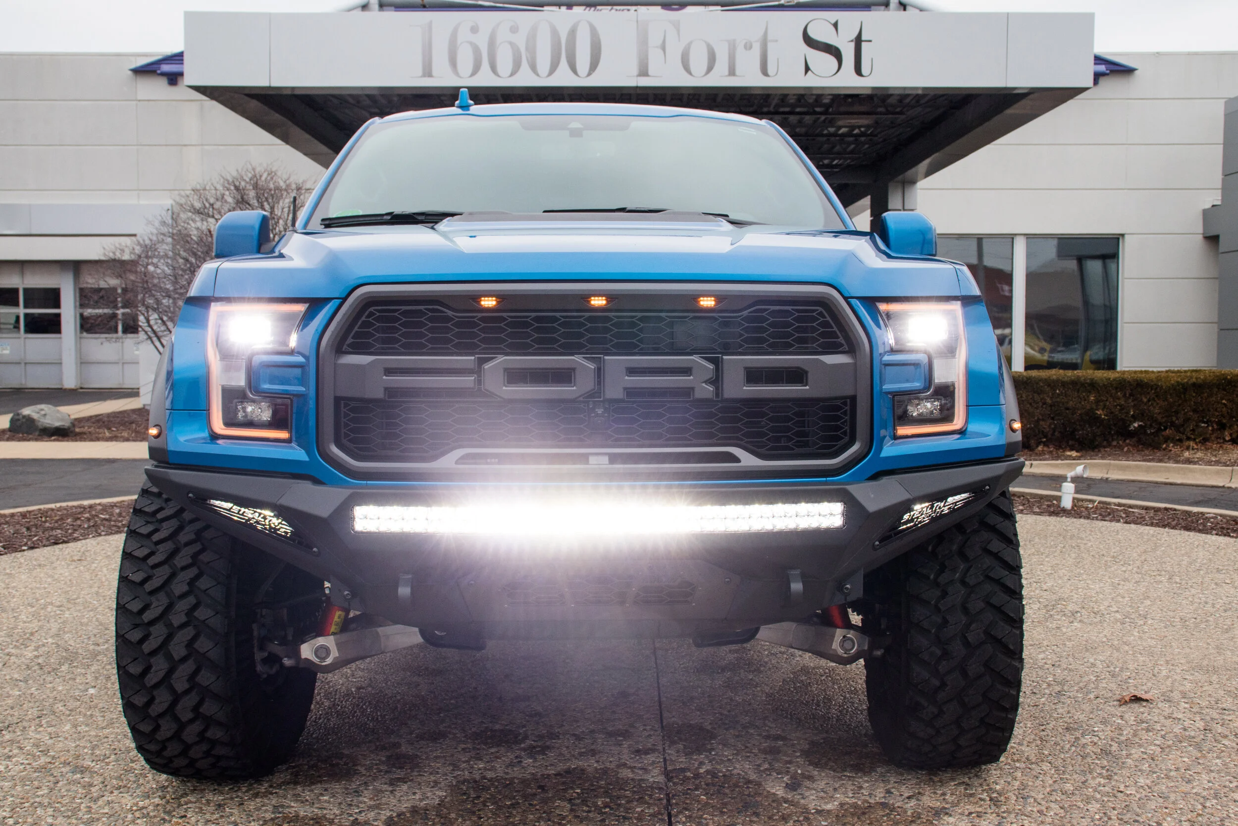 Ford Raptor -30.jpg