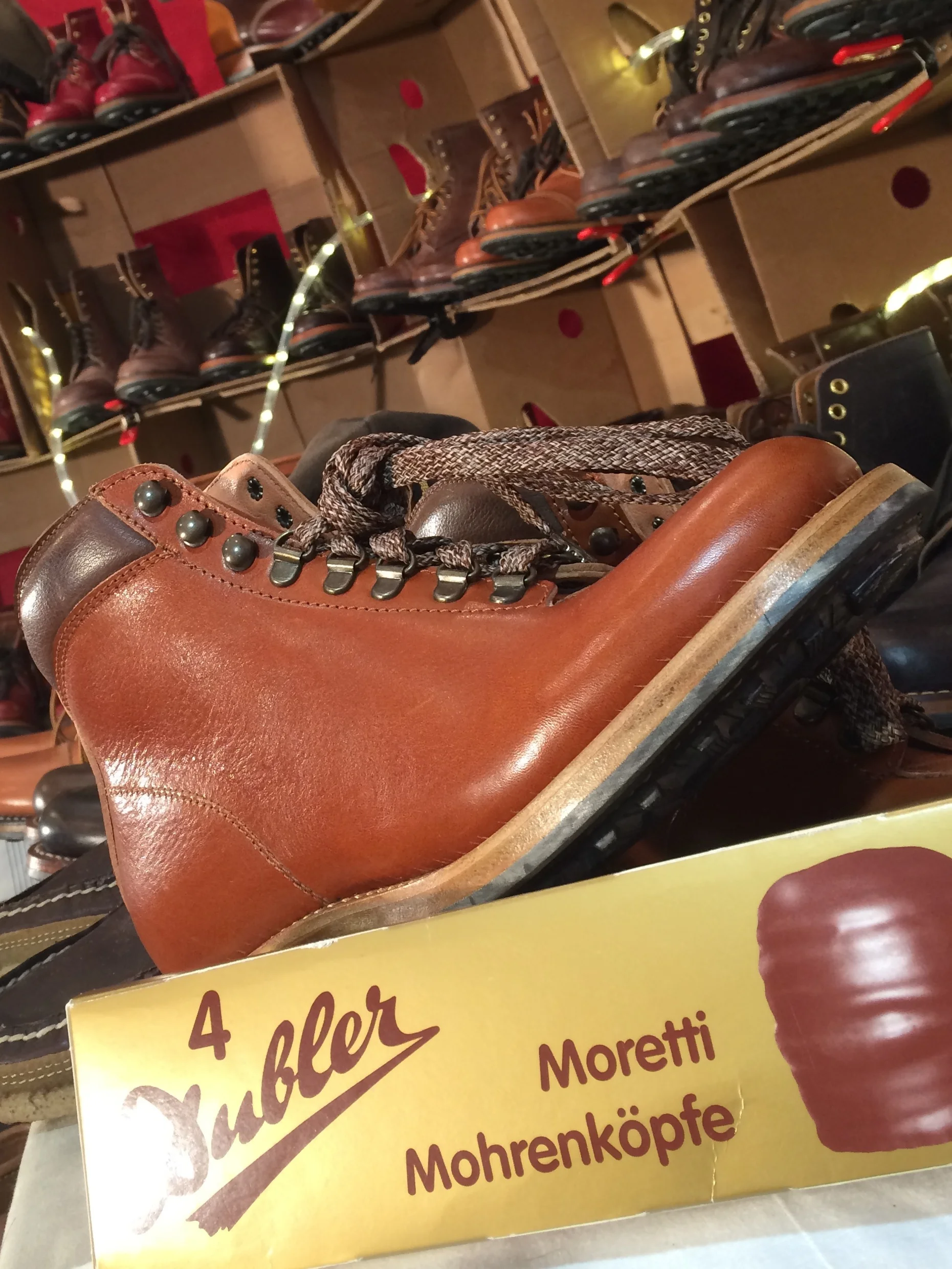 Alpine Classic mountaineering boots