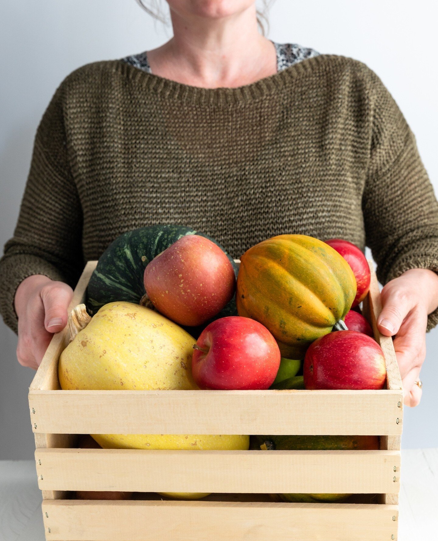 How's your fall harvest treated you this year? We're LOVING the seasonal produce!⁠
⁠
We'll take all the squash, please and thank you!⁠
⁠
-⁠
#QuincyStreetKitchen⁠
www.QuincyStreetKitchen.com⁠
.⁠
.⁠
.⁠
#foodphotographer #minneapolisfoodphotographer #Fo