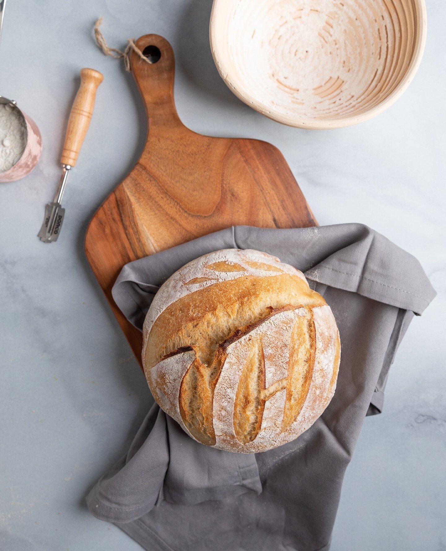 We're major fans of the colder fall weather! Why?⁠
⁠
It's officially baking season!⁠
⁠
There's nothing like fresh sourdough bread. It's perfect for everything -- sandwiches, French toast, and even just snacking!⁠
⁠
This sourdough loaf was baked and s