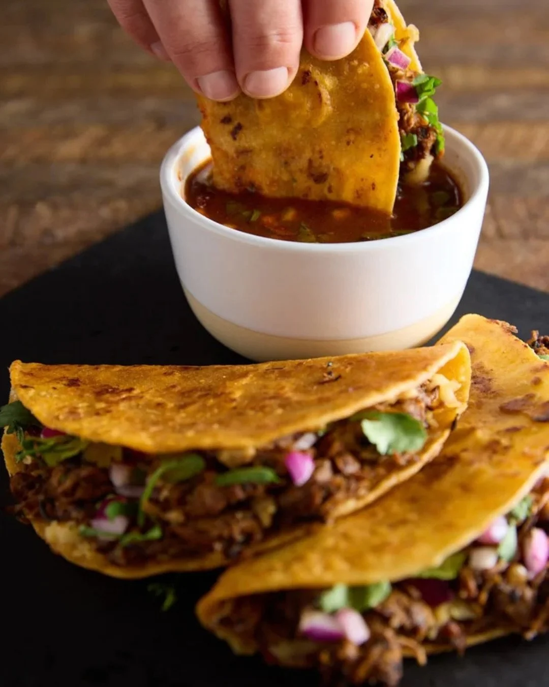 Taco Tuesday, anyone? 🌮

Let&rsquo;s make your food shine with some beautiful, drool-worthy photos! Tap the link in the bio to book your session with QSK.

#FoodPhotographer #TwinCitiesPhotographer #RestaurantPhotographer #TacoTuesday