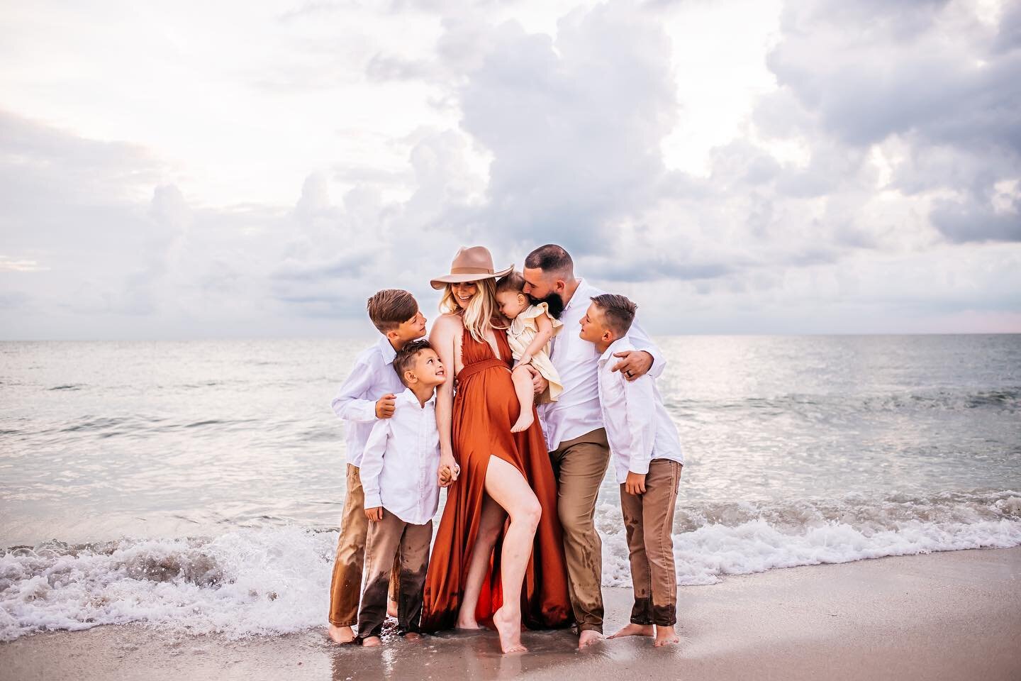 Such sweetness &hellip;..

#naplesphotographer #fortmyersphotographer #sanibelphotographer