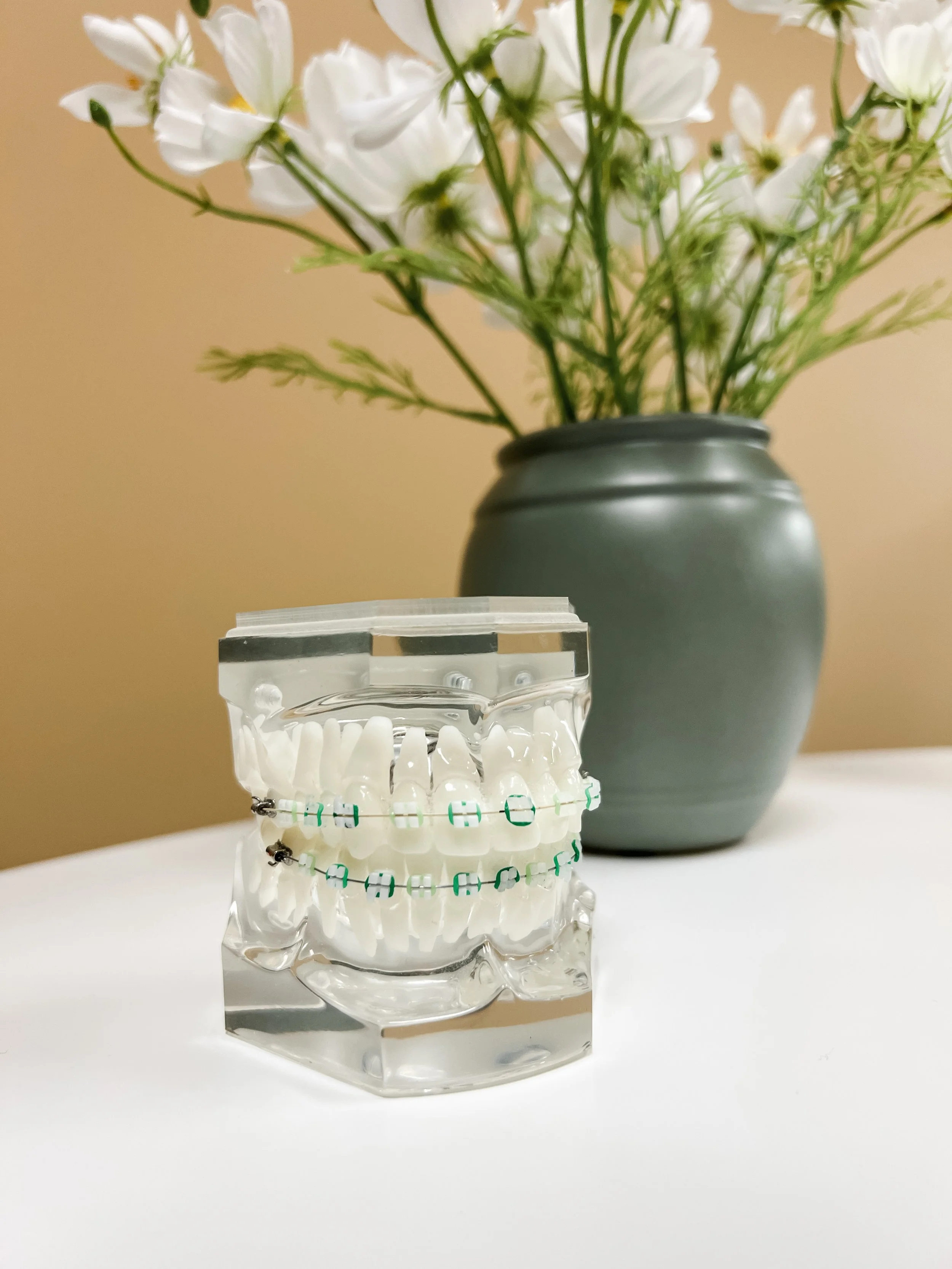 Mastering Flossing with Braces: 5 Essential Tips 