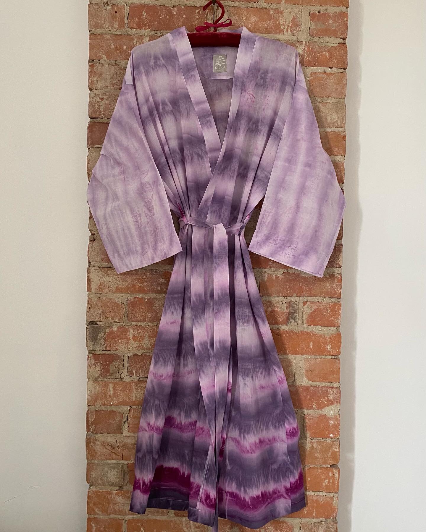 Indoor Fireworks !!! 

Working on getting the new shibori updates to the website. 

Until then DM for info or to purchase !