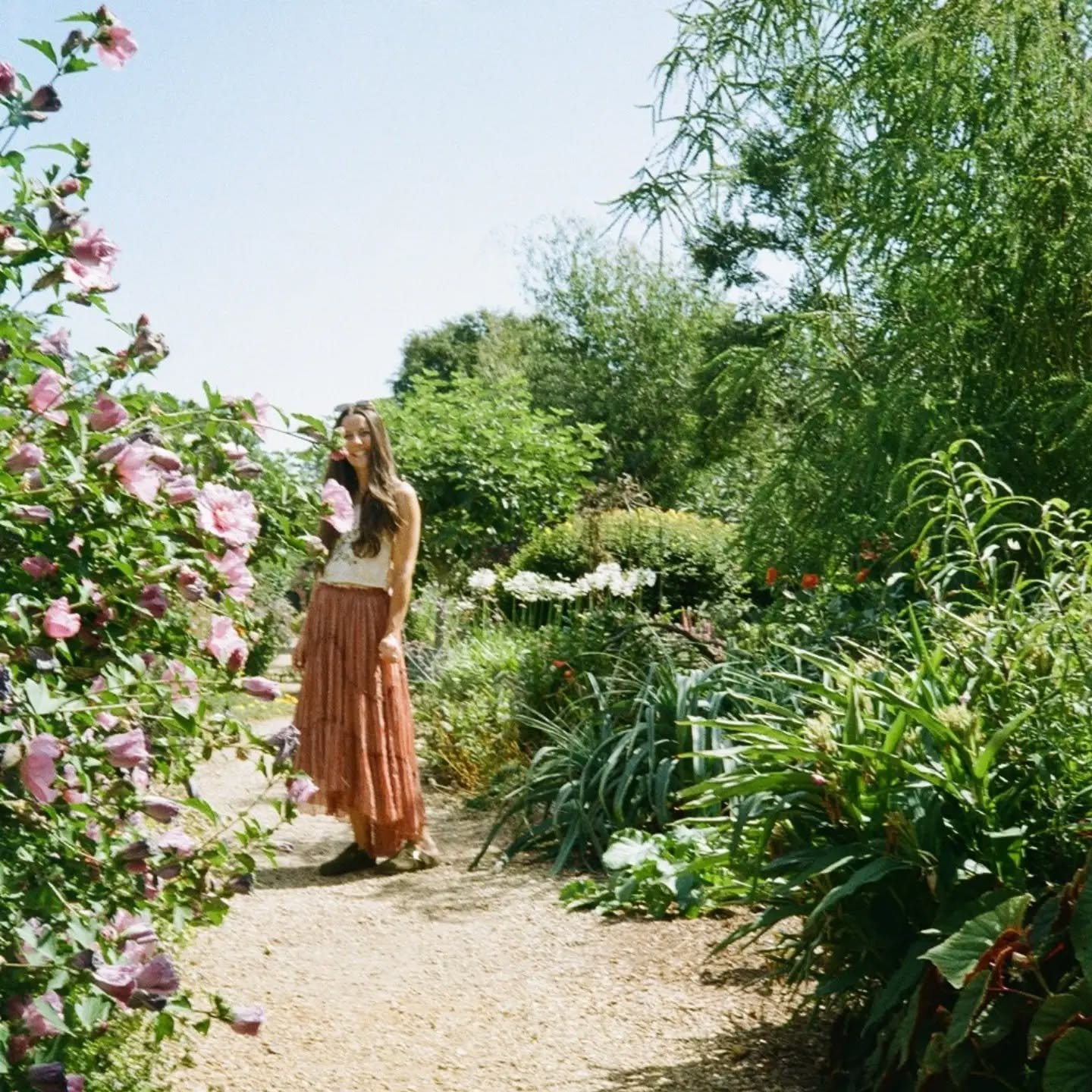 About me...

Hey friends, I'm Charlie. Artsy designer of greeting cards, lover of nature and anything beautiful, follower of Jesus' stunning and life-full teaching. Happiest when near water, I have a love hate relationship with a paintbrush (feels li