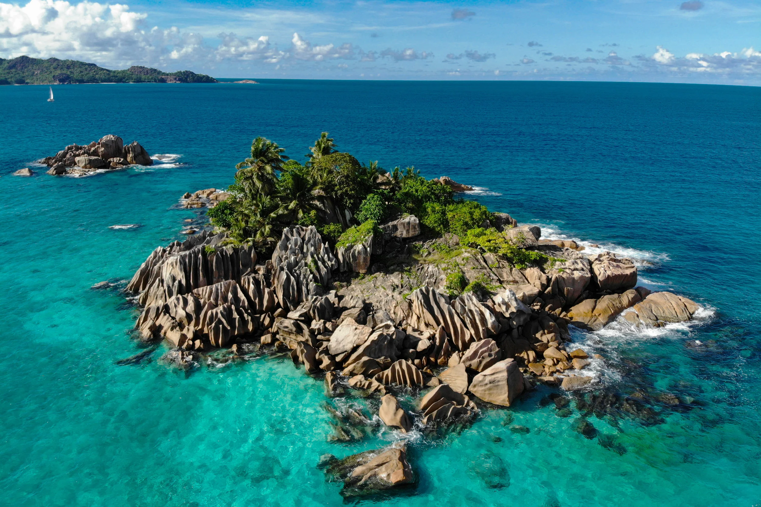 SEYCHELLES credit: THE OCEAN AGENCY / coral reef image bank