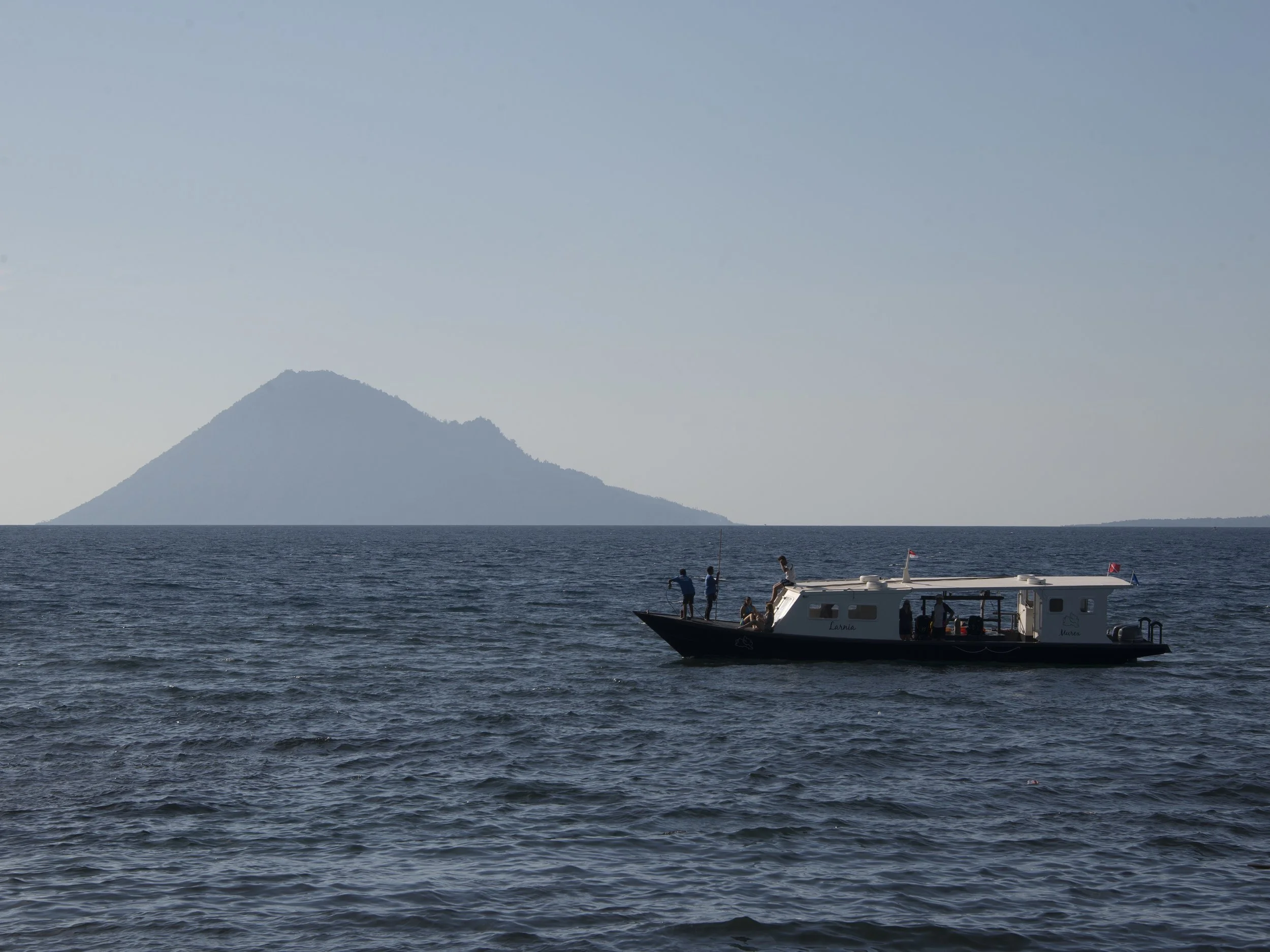 10 - Surface intervals aren’t without amazing views CREDIT: The Ocean Agency / paul g. allen philanthropies