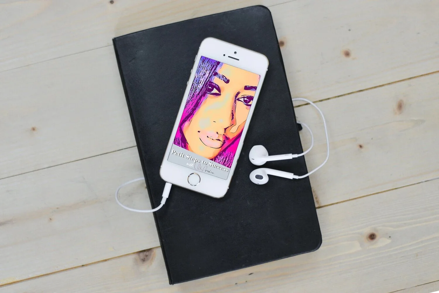 smartmockups_k3y0exgd.jpg