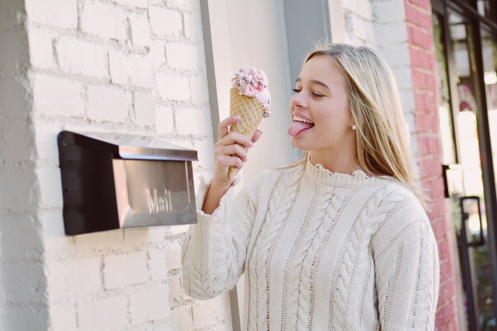 Covington — Scoops Ice Cream