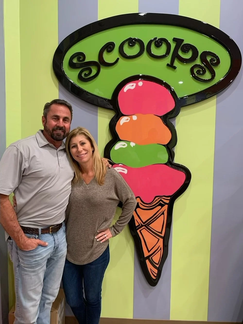 Bainbridge — Scoops Ice Cream