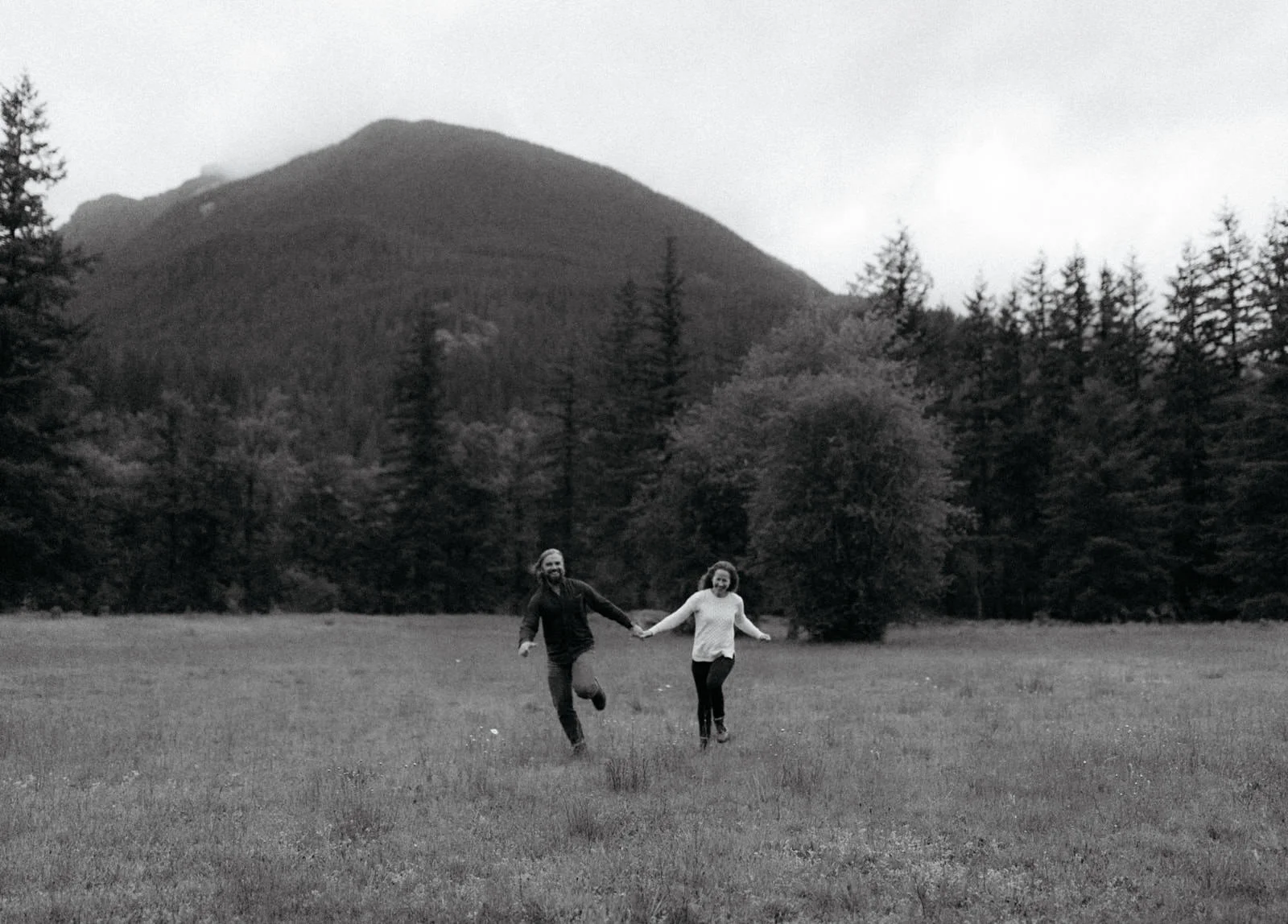 northbend_washington_engagement_session-0945-2.jpg