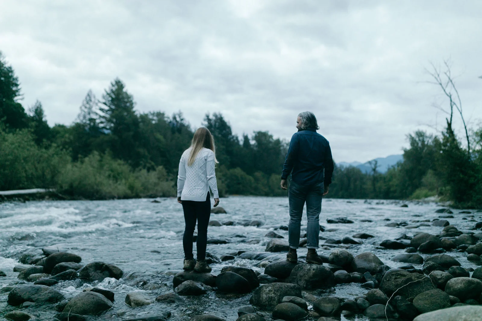 northbend_washington_engagement_session-1011.jpg