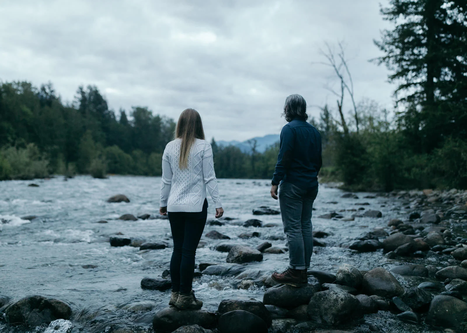 northbend_washington_engagement_session-1028.jpg