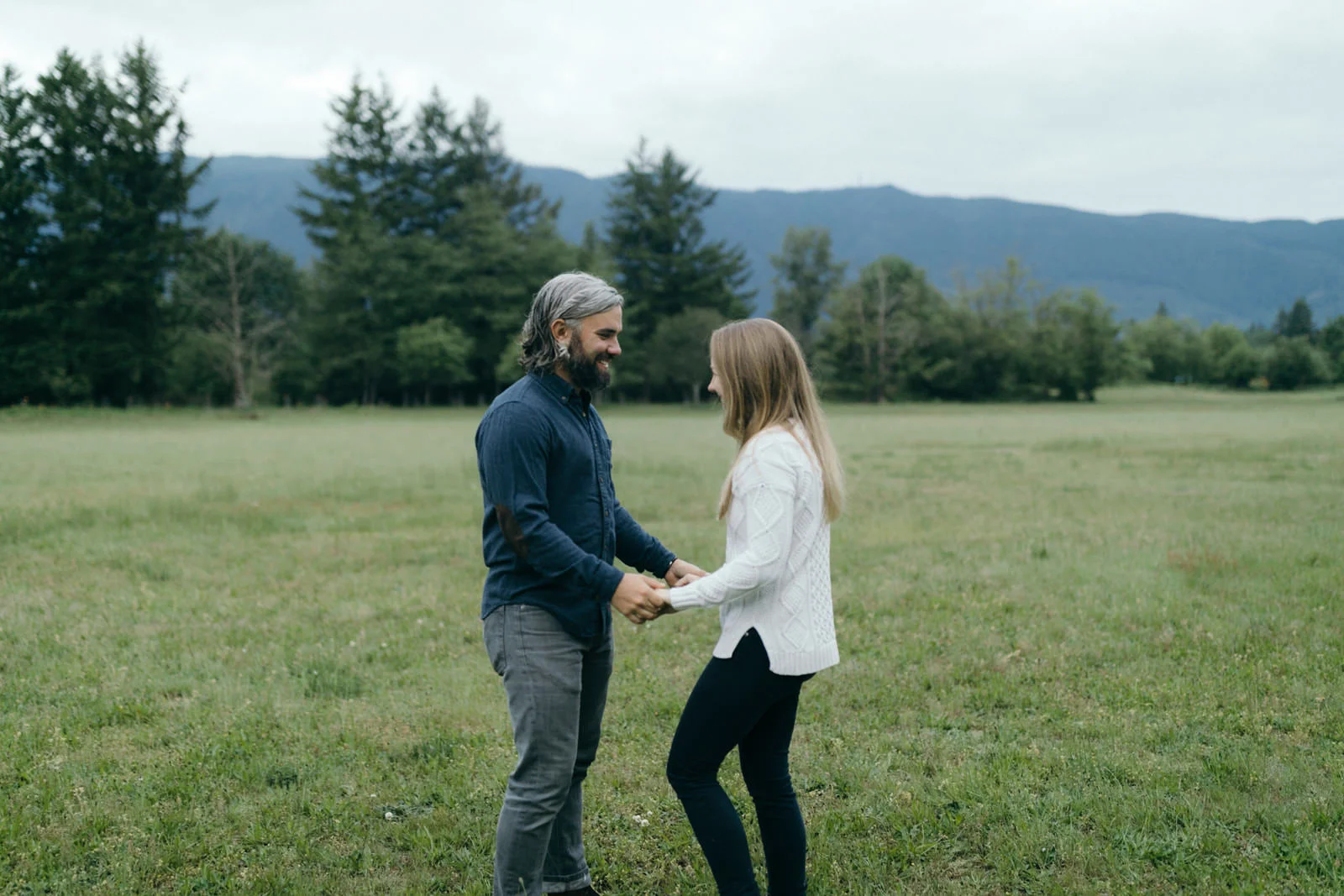 northbend_washington_engagement_session-1528.jpg