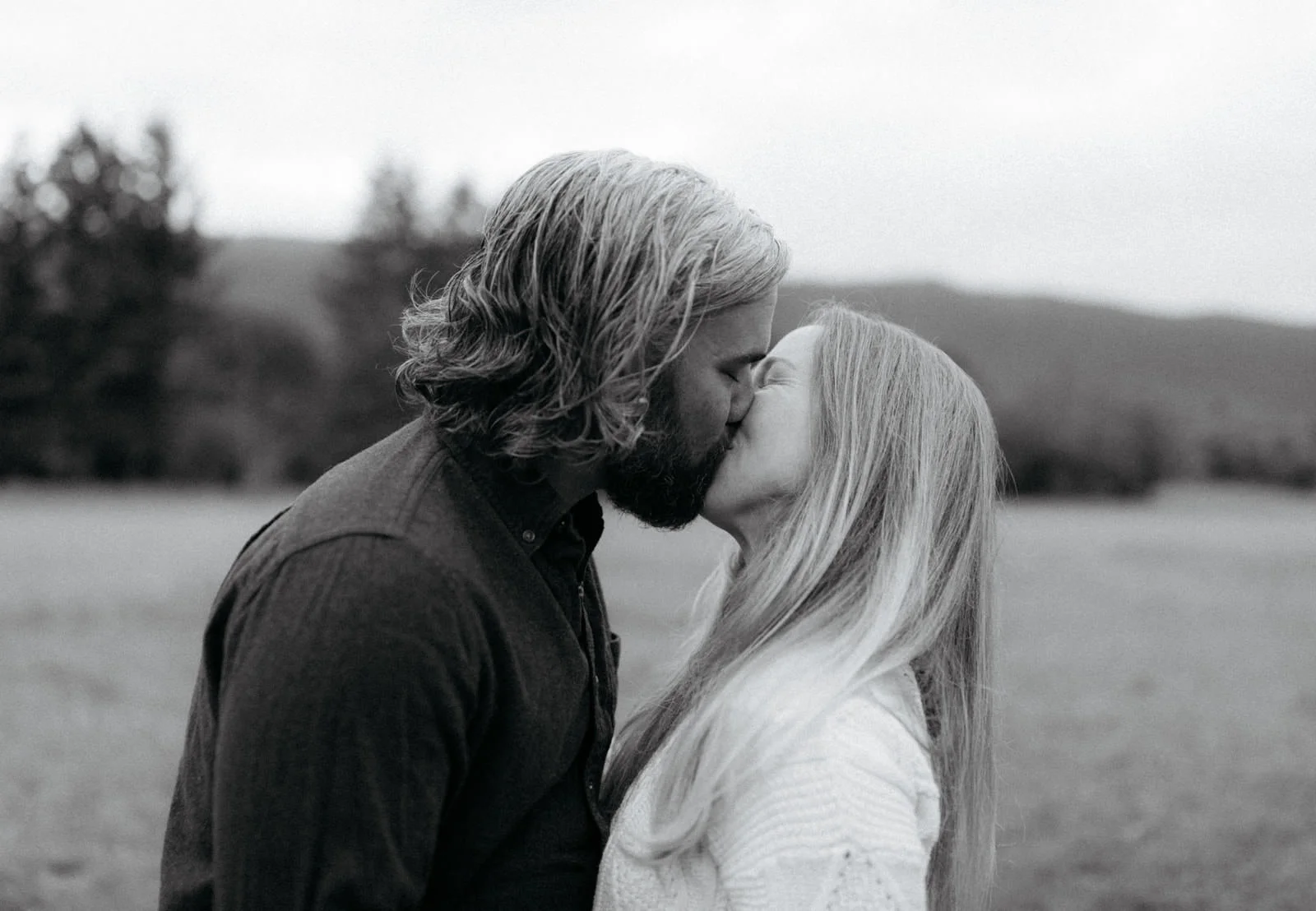 northbend_washington_engagement_session-1605-2.jpg