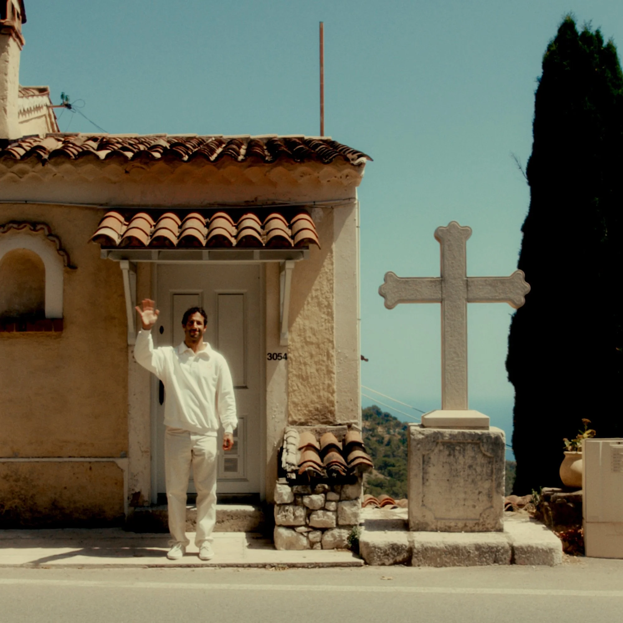 Enchanté - Summer Break