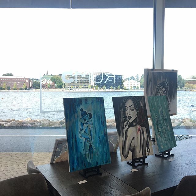 Kom f&ouml;rbi p&aring; en kaffe😄 &ouml;ppet hela dagen 🎨 #konstrundan2019 #svkonstrunda2019 #svkonstrunda #ninaparinorss